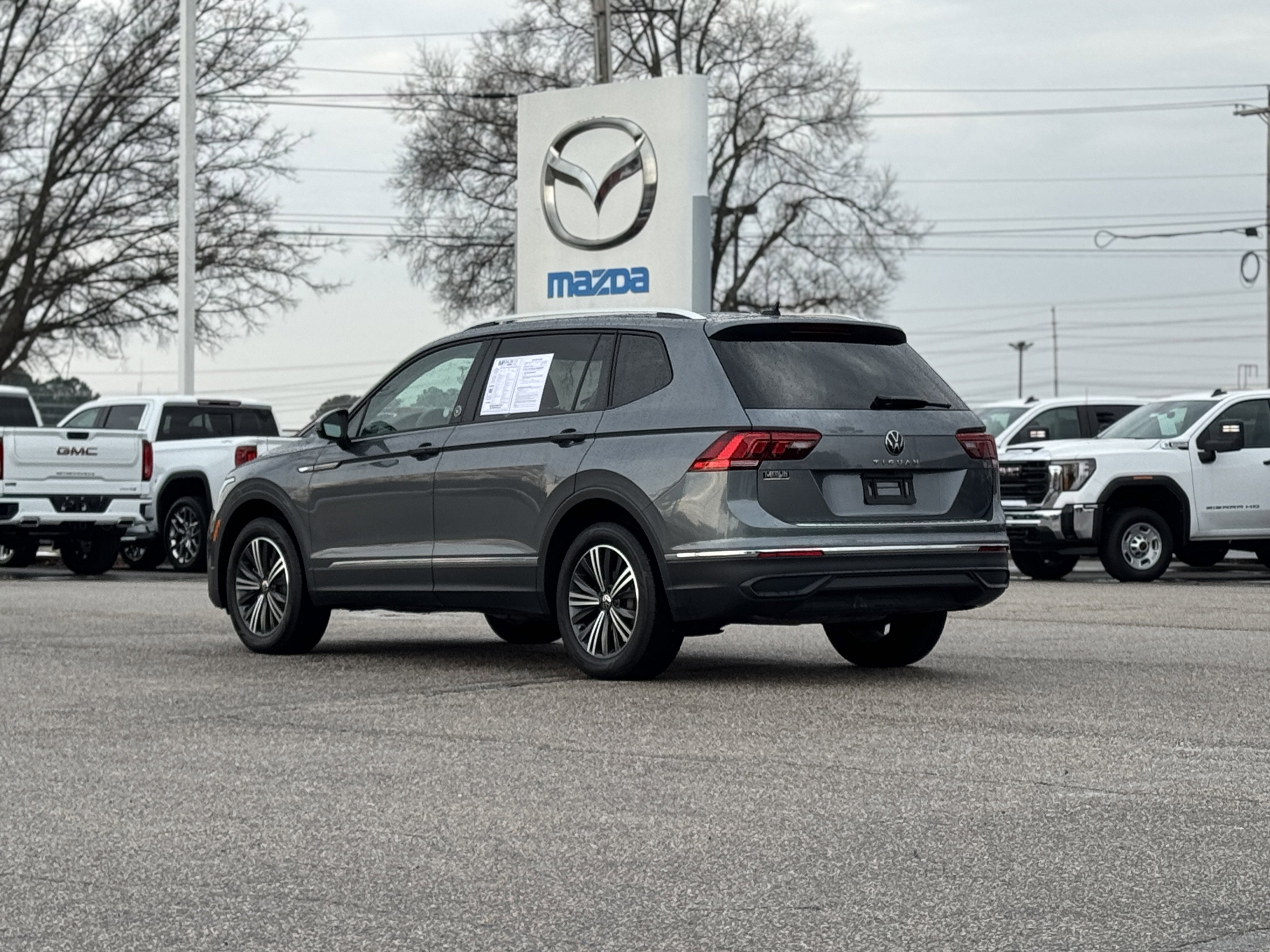 2024 Volkswagen Tiguan 2.0T Wolfsburg Edition