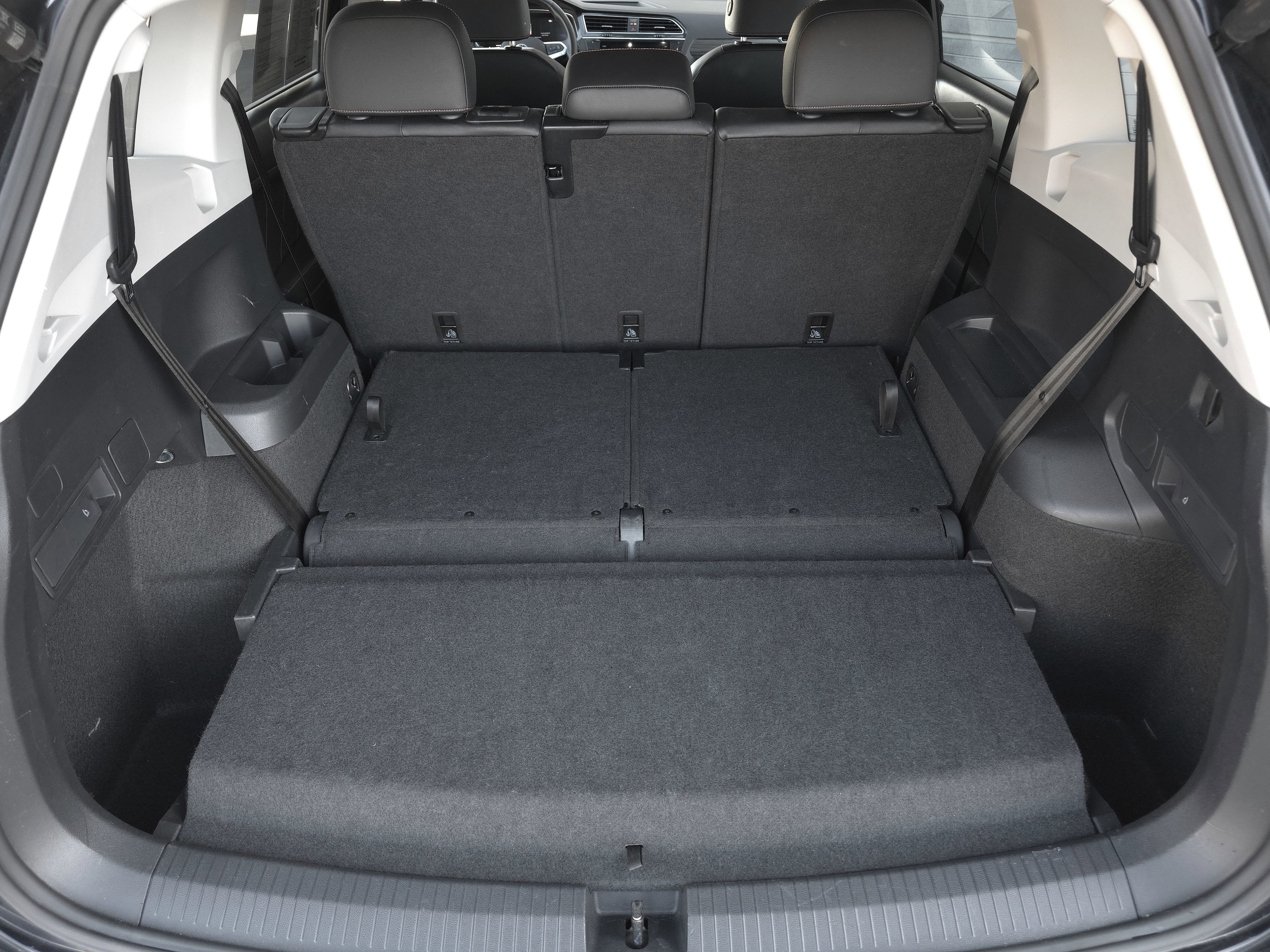 2024 Volkswagen Tiguan 2.0T Wolfsburg Edition