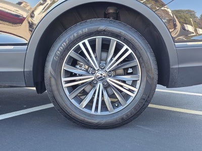 2024 Volkswagen Tiguan 2.0T Wolfsburg Edition