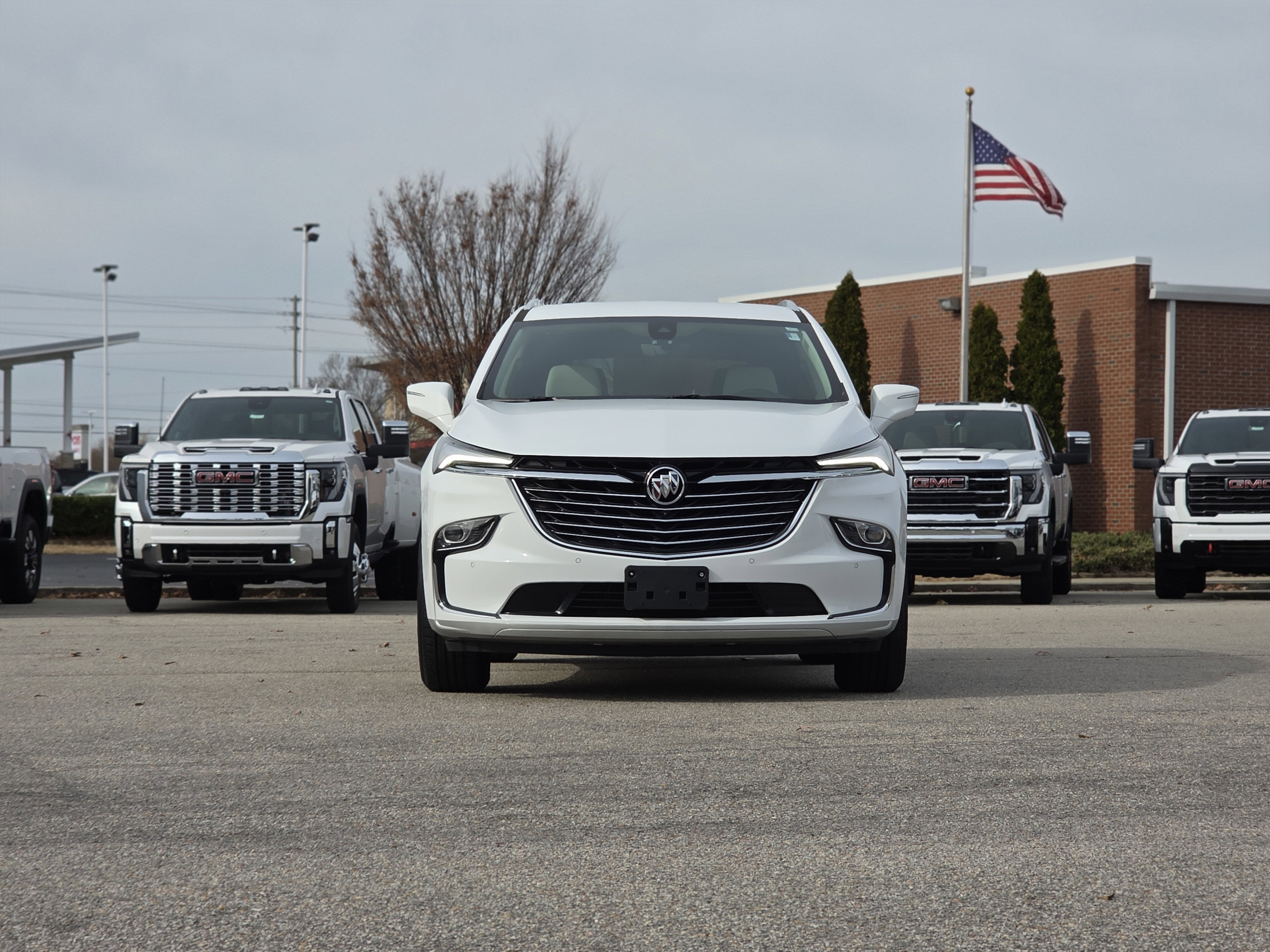 2023 Buick Enclave Essence