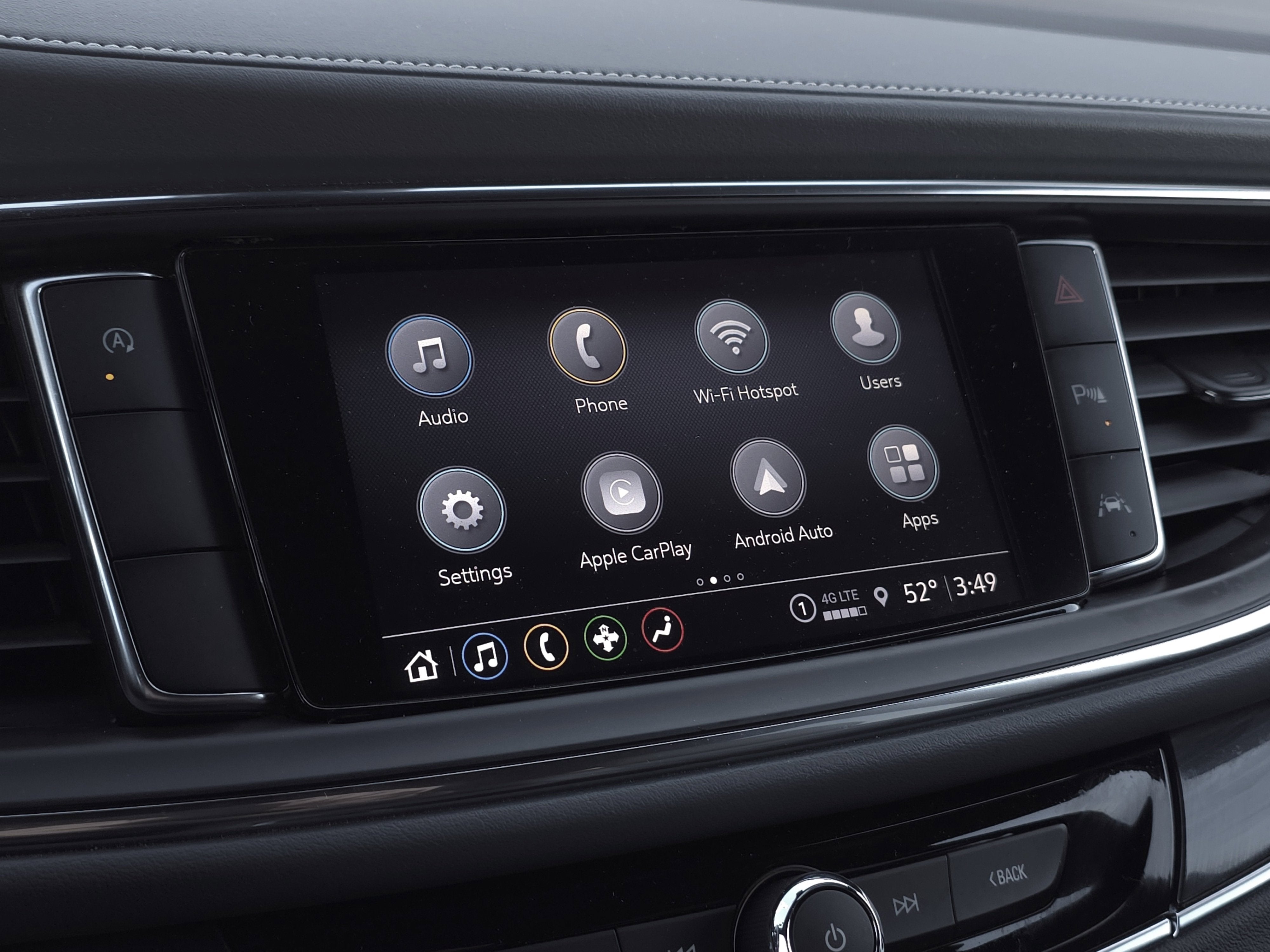 2023 Buick Enclave Essence