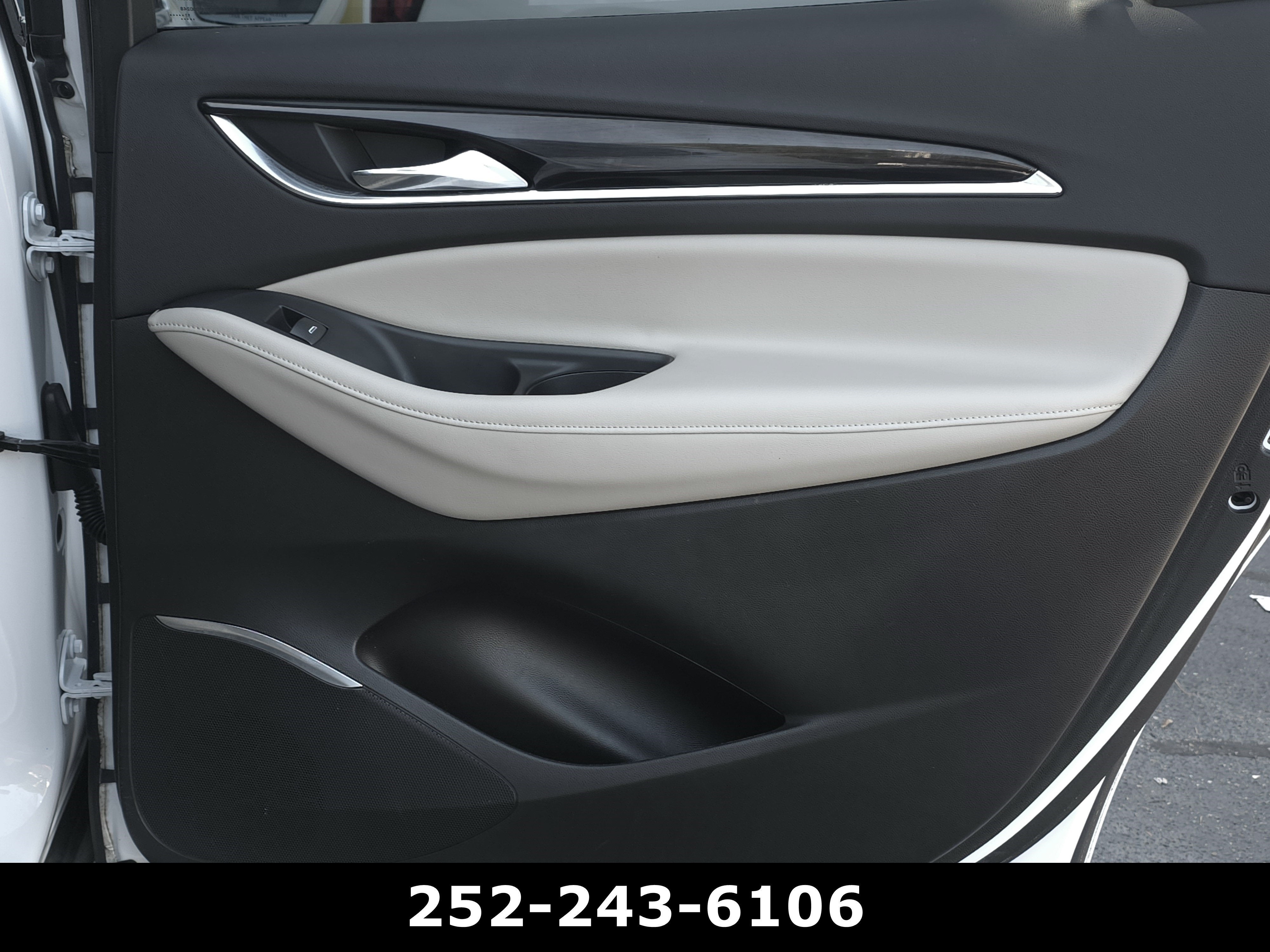 2018 Buick Enclave Essence