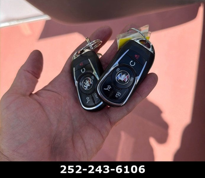 2023 Buick Enclave Essence