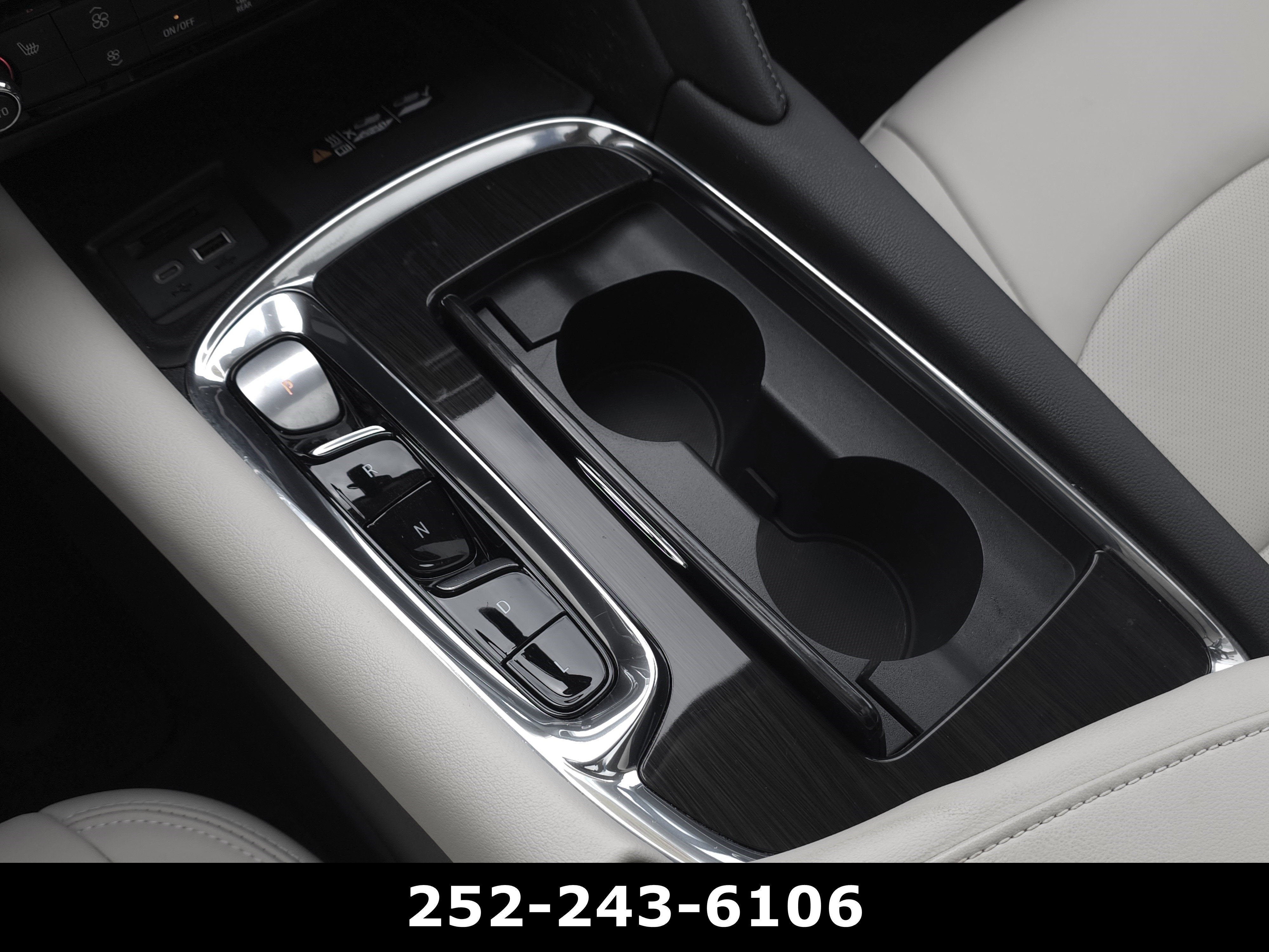2023 Buick Enclave Essence