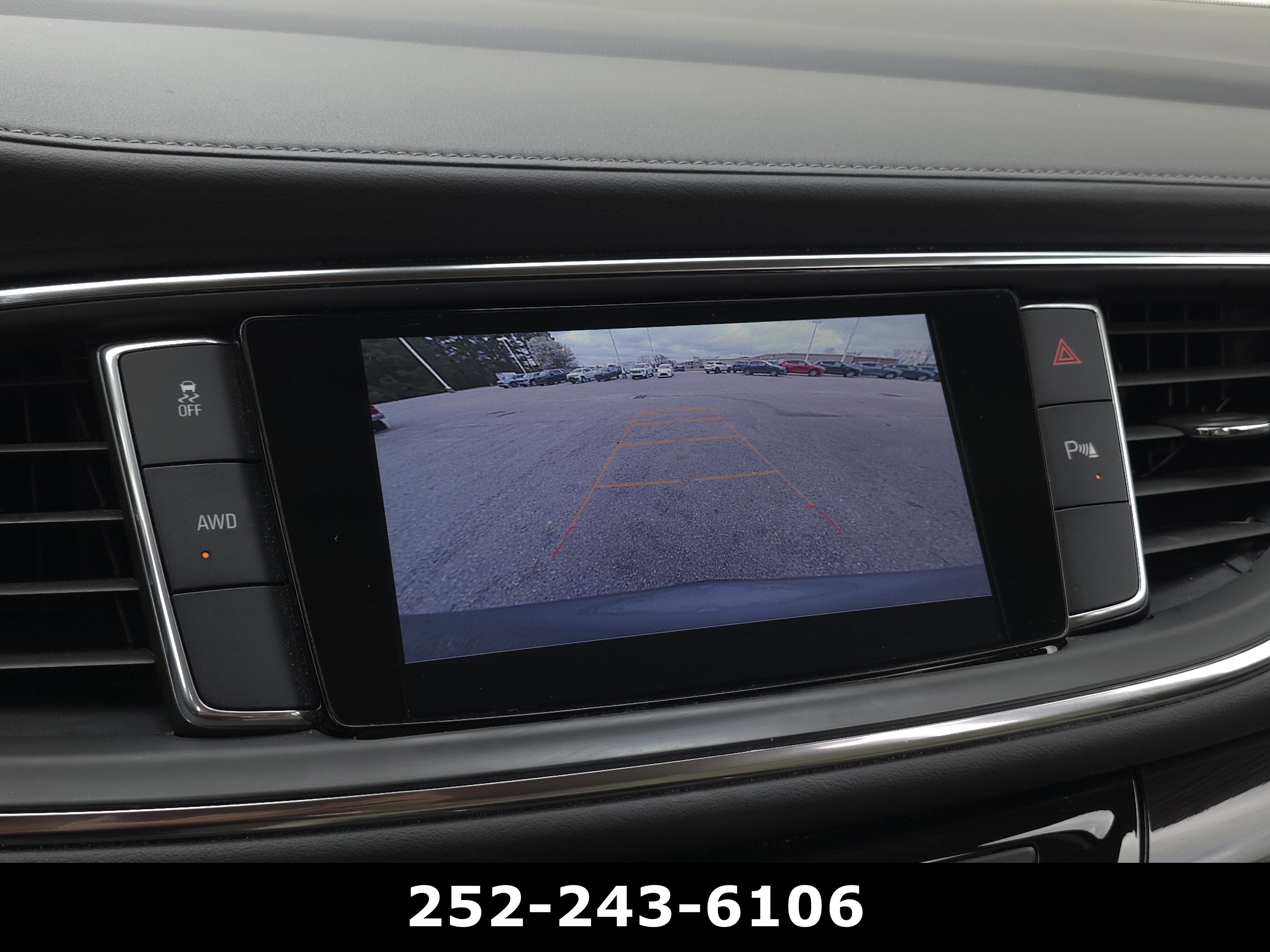 2021 Buick Enclave Essence