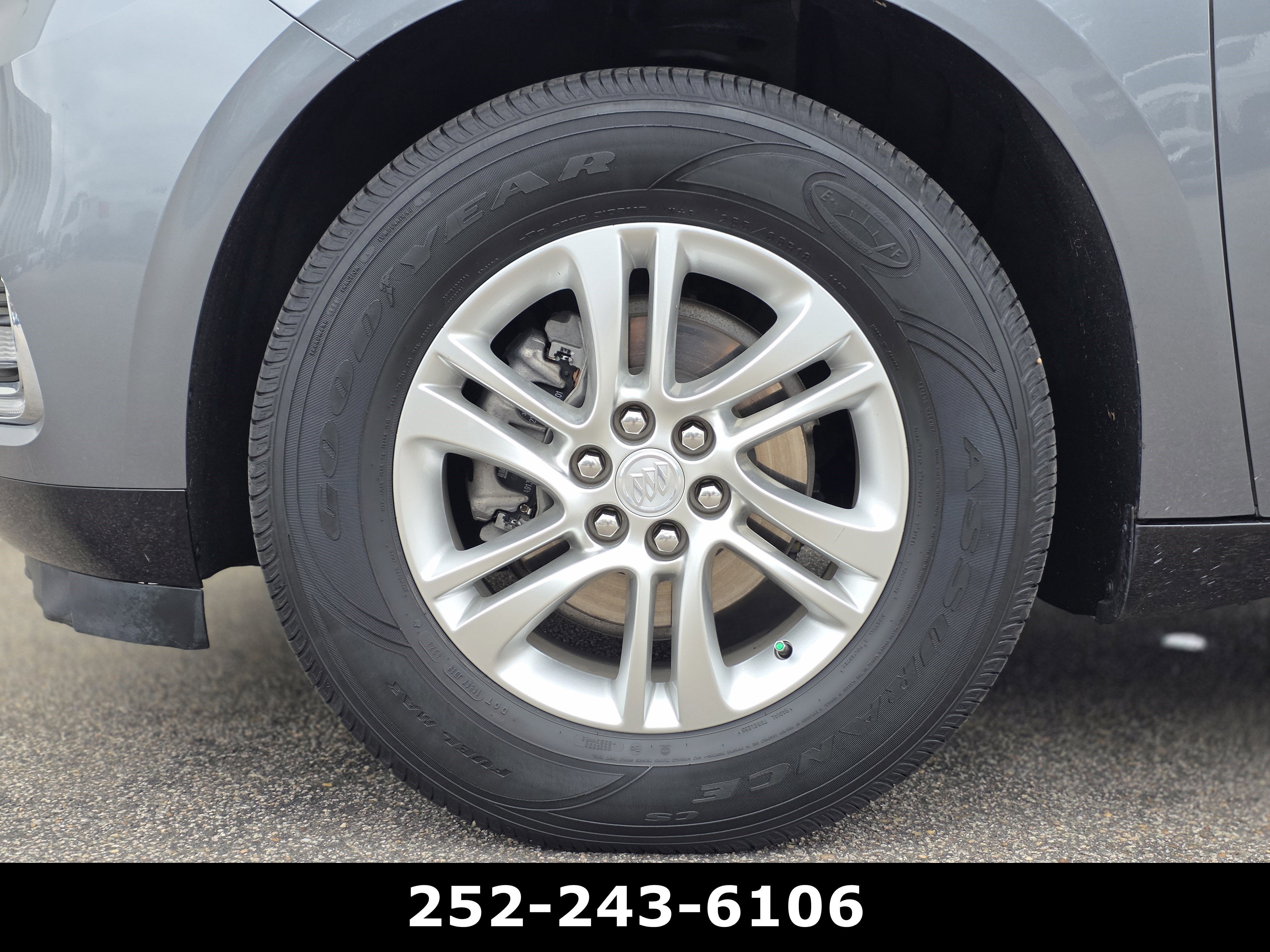 2021 Buick Enclave Essence