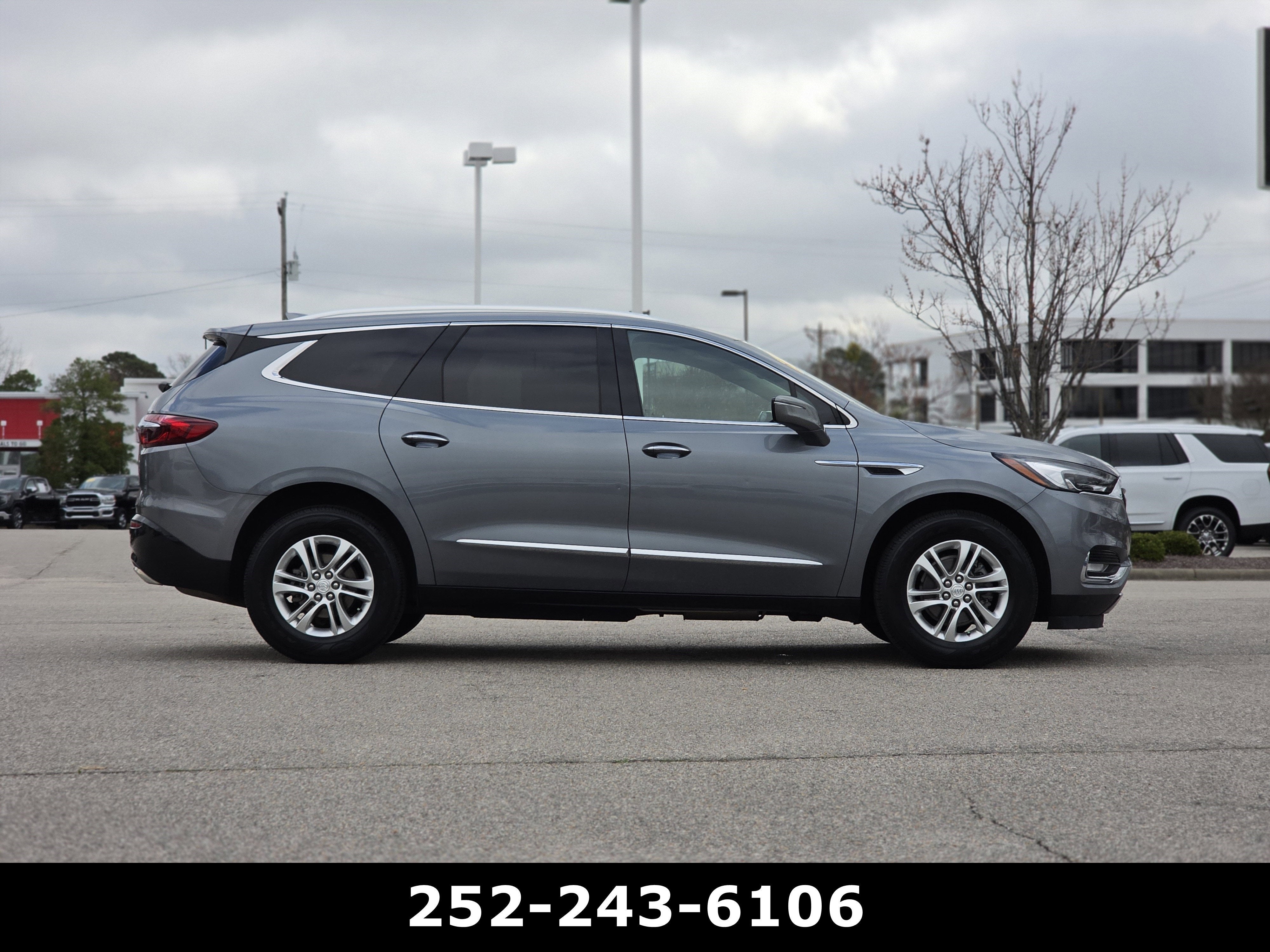 2021 Buick Enclave Essence