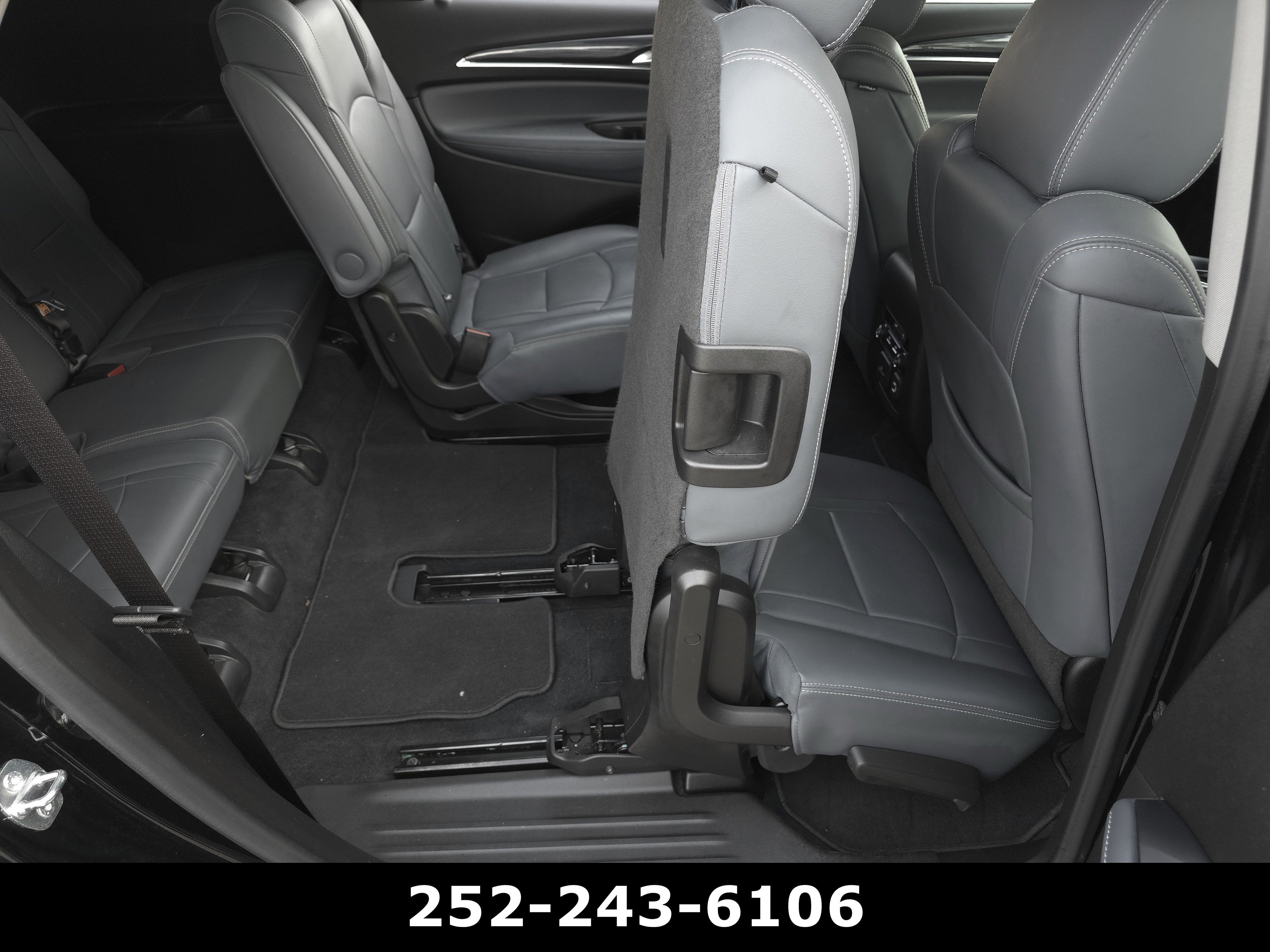 2021 Buick Enclave Essence