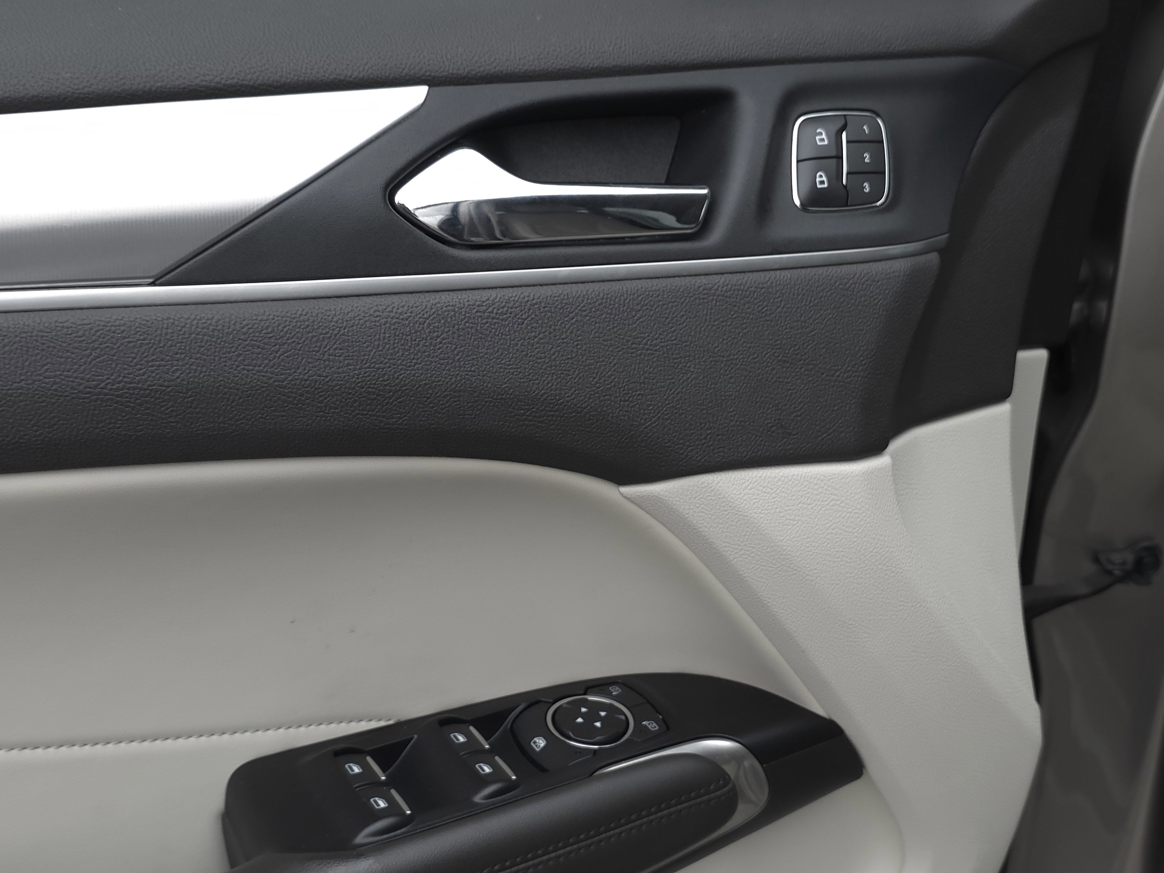 2019 Lincoln MKC Standard