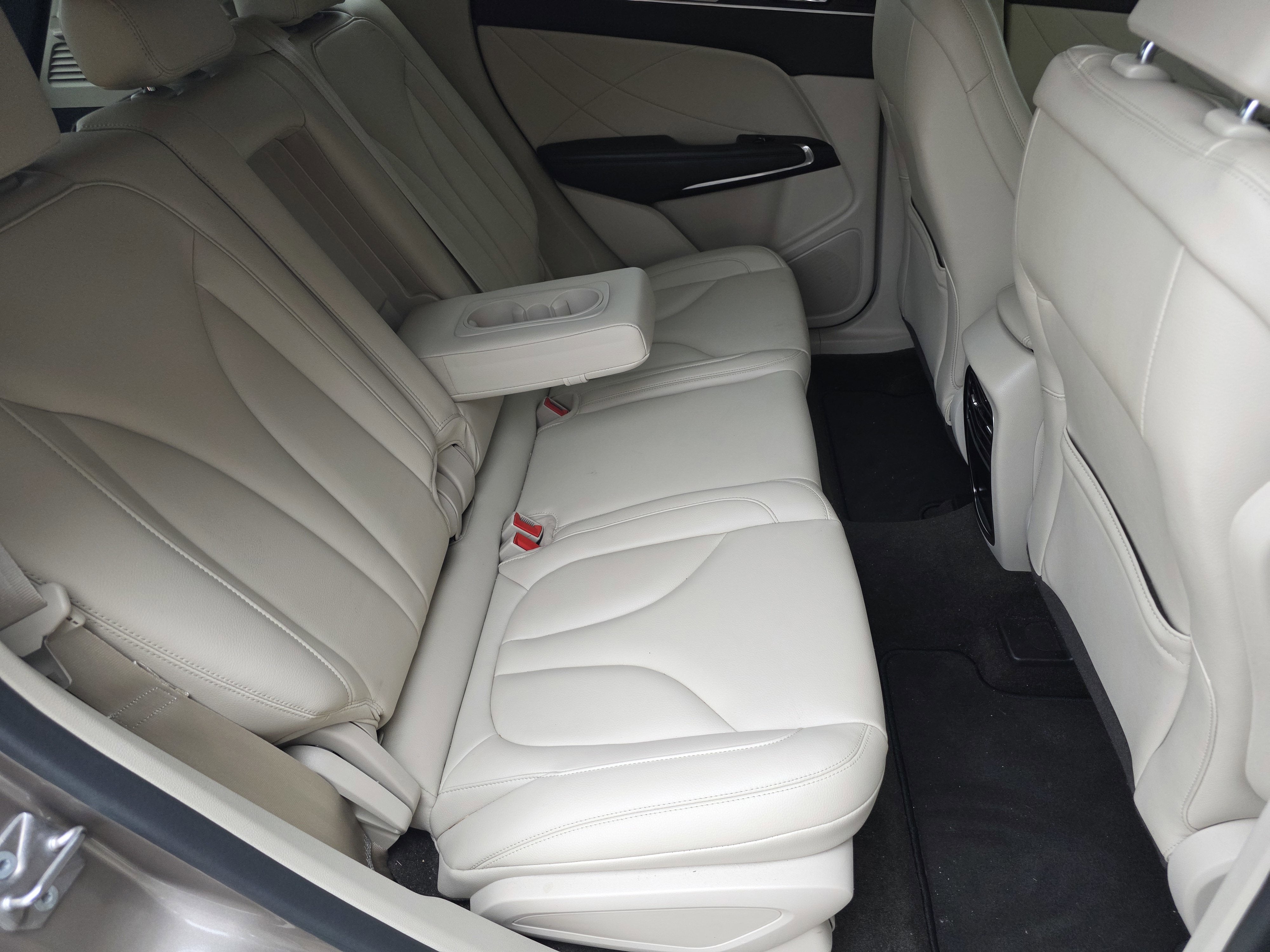 2019 Lincoln MKC Standard