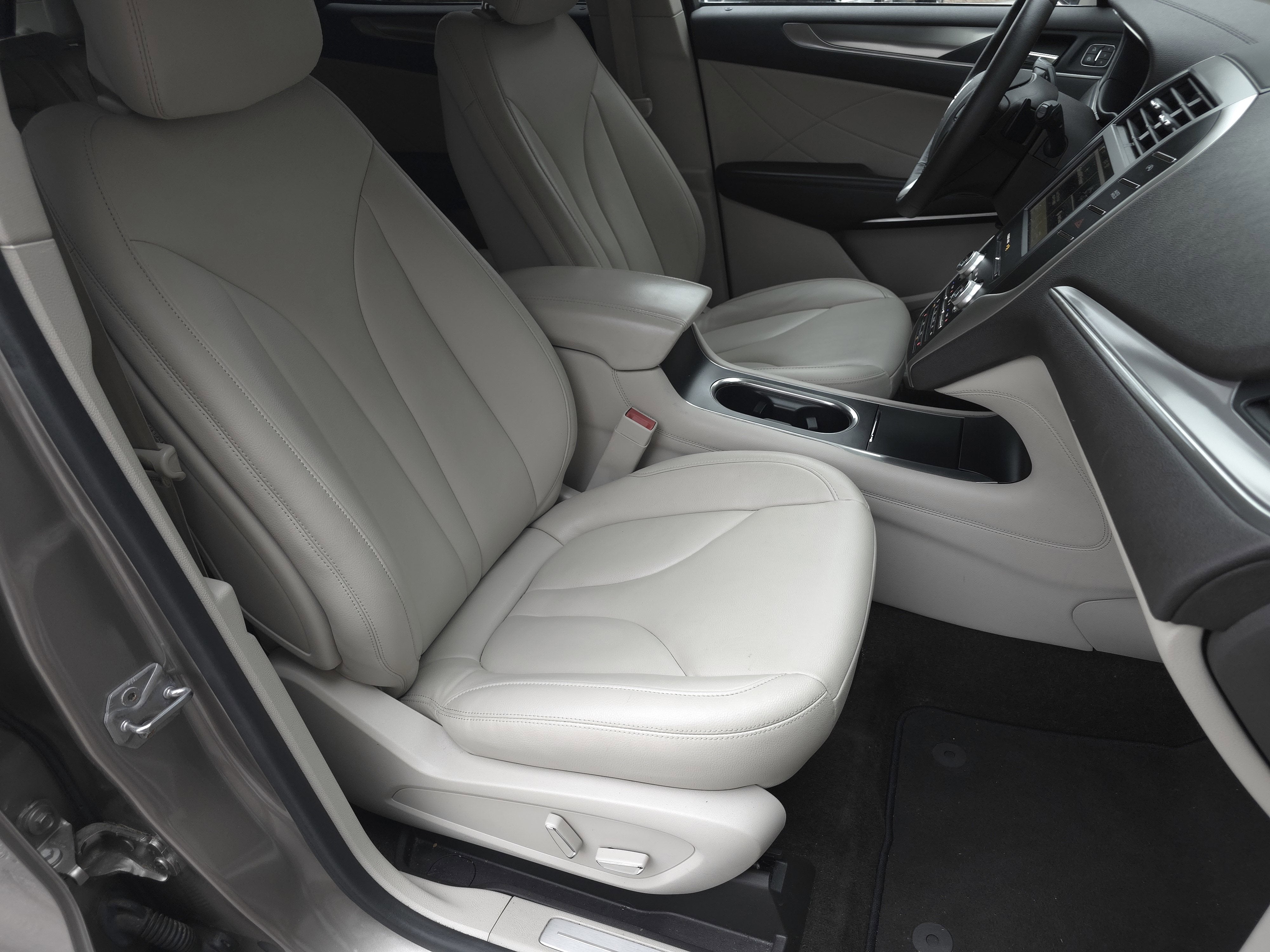 2019 Lincoln MKC Standard