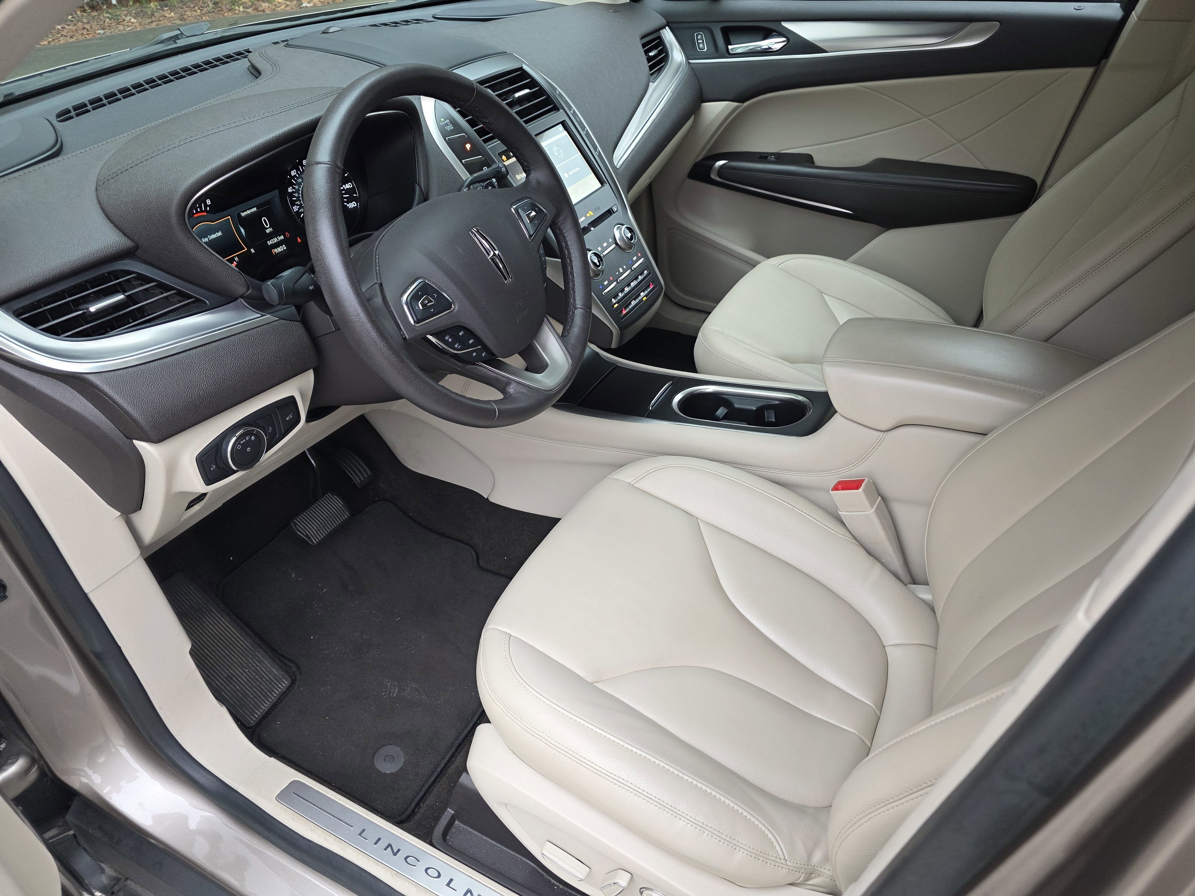 2019 Lincoln MKC Standard