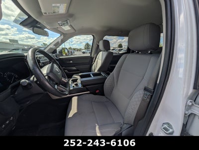 2022 Toyota Tundra 4WD SR5