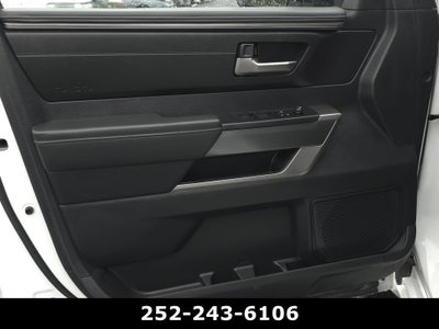 2022 Toyota Tundra 4WD SR5