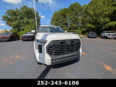 2022 Toyota Tundra 4WD SR5