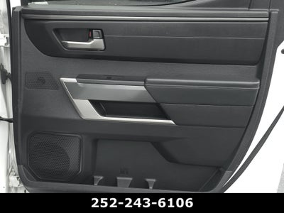 2022 Toyota Tundra 4WD SR5