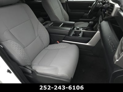 2022 Toyota Tundra 4WD SR5