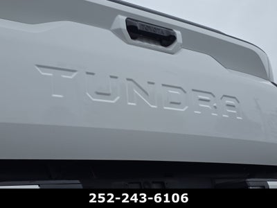 2022 Toyota Tundra 4WD SR5