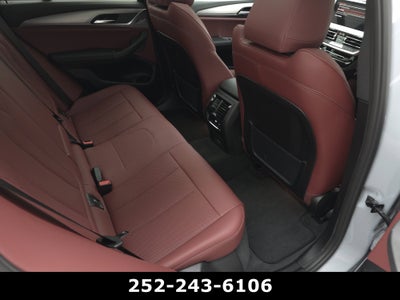 2025 BMW X4 xDrive30i