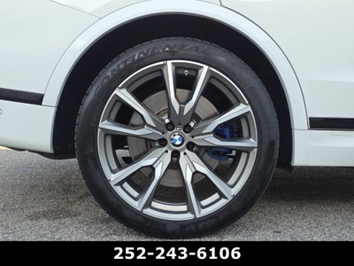 2022 BMW X7 M50i