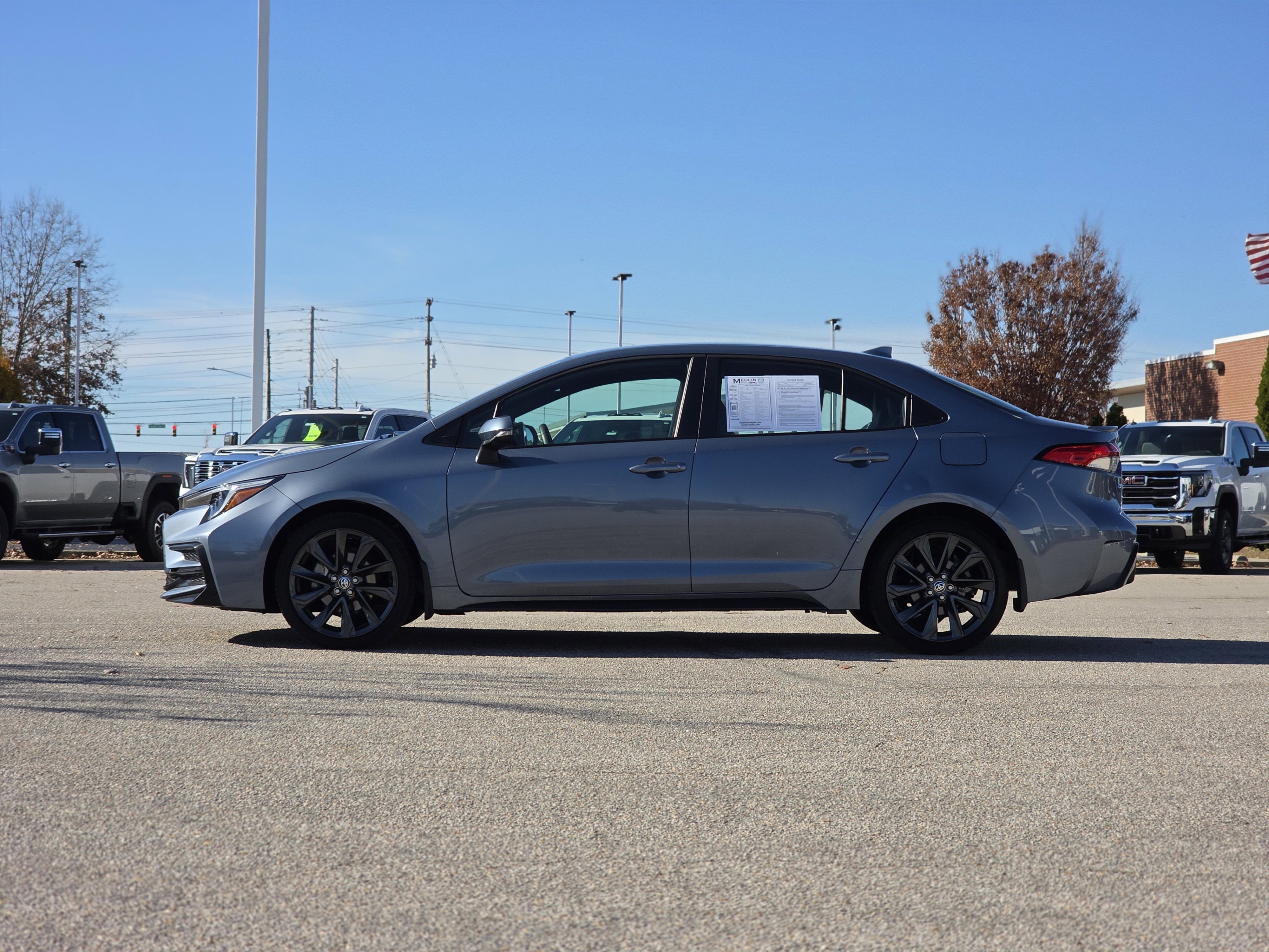 2025 Toyota Corolla SE