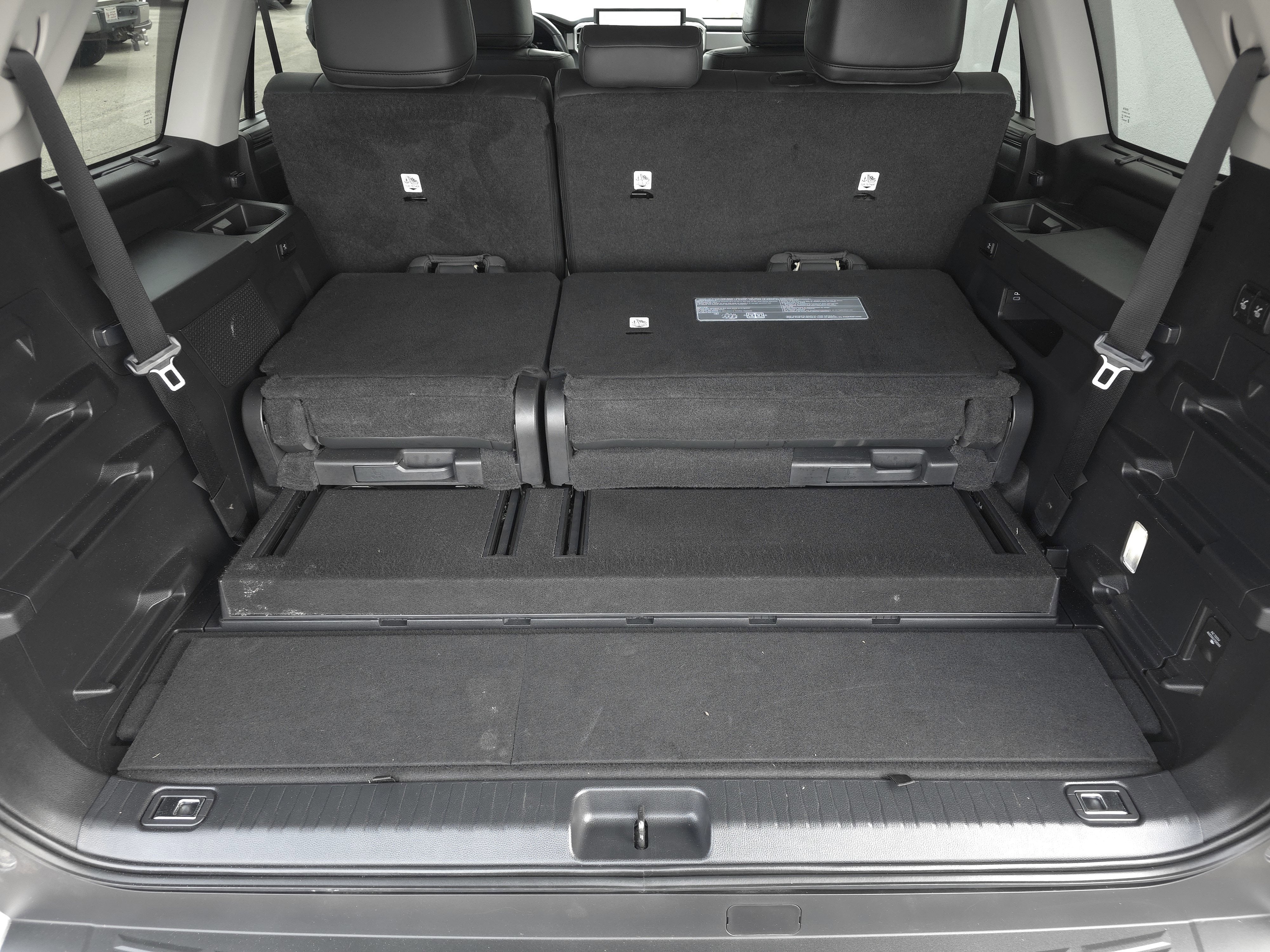 2024 Toyota Sequoia SR5