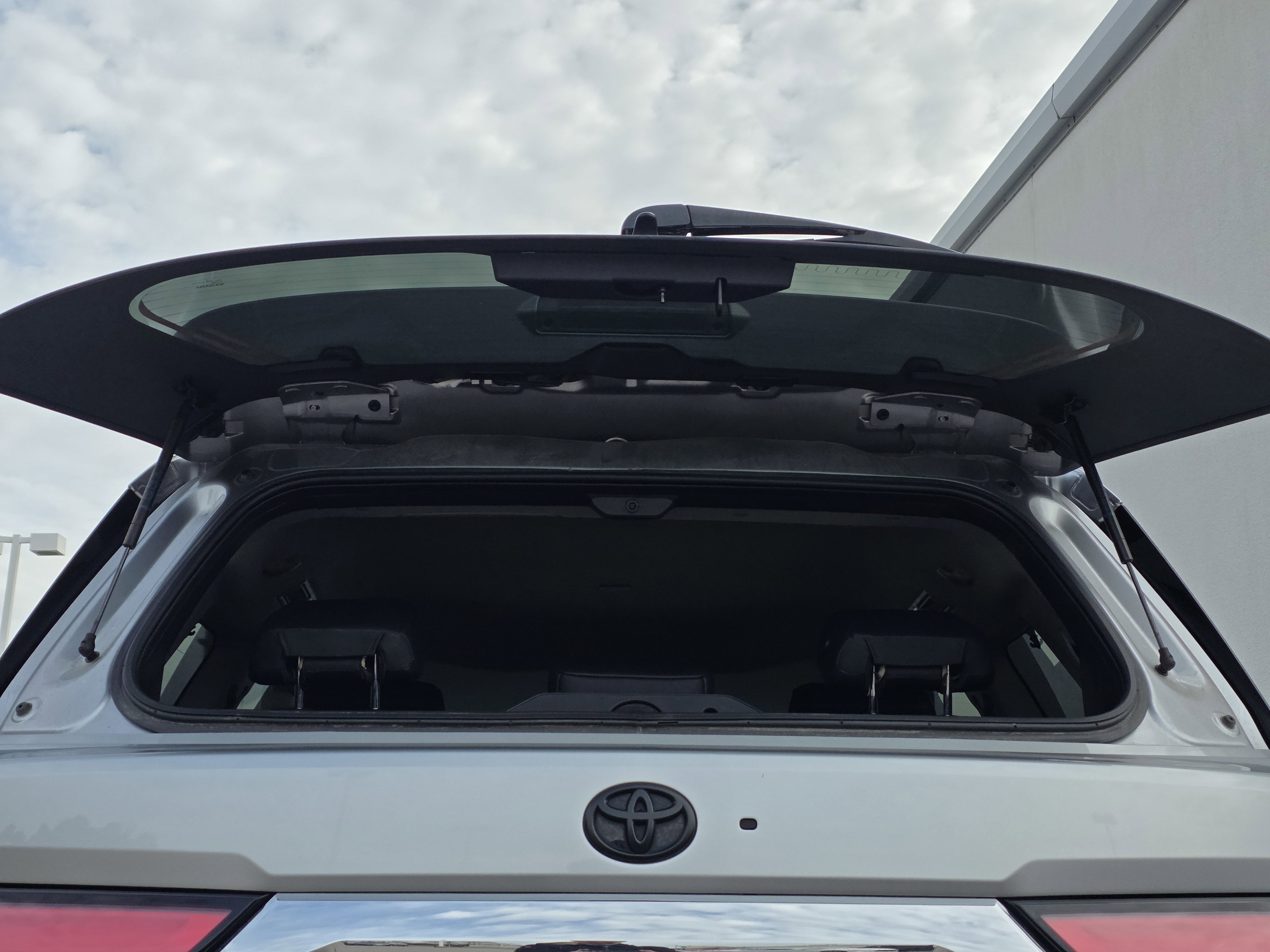 2024 Toyota Sequoia SR5