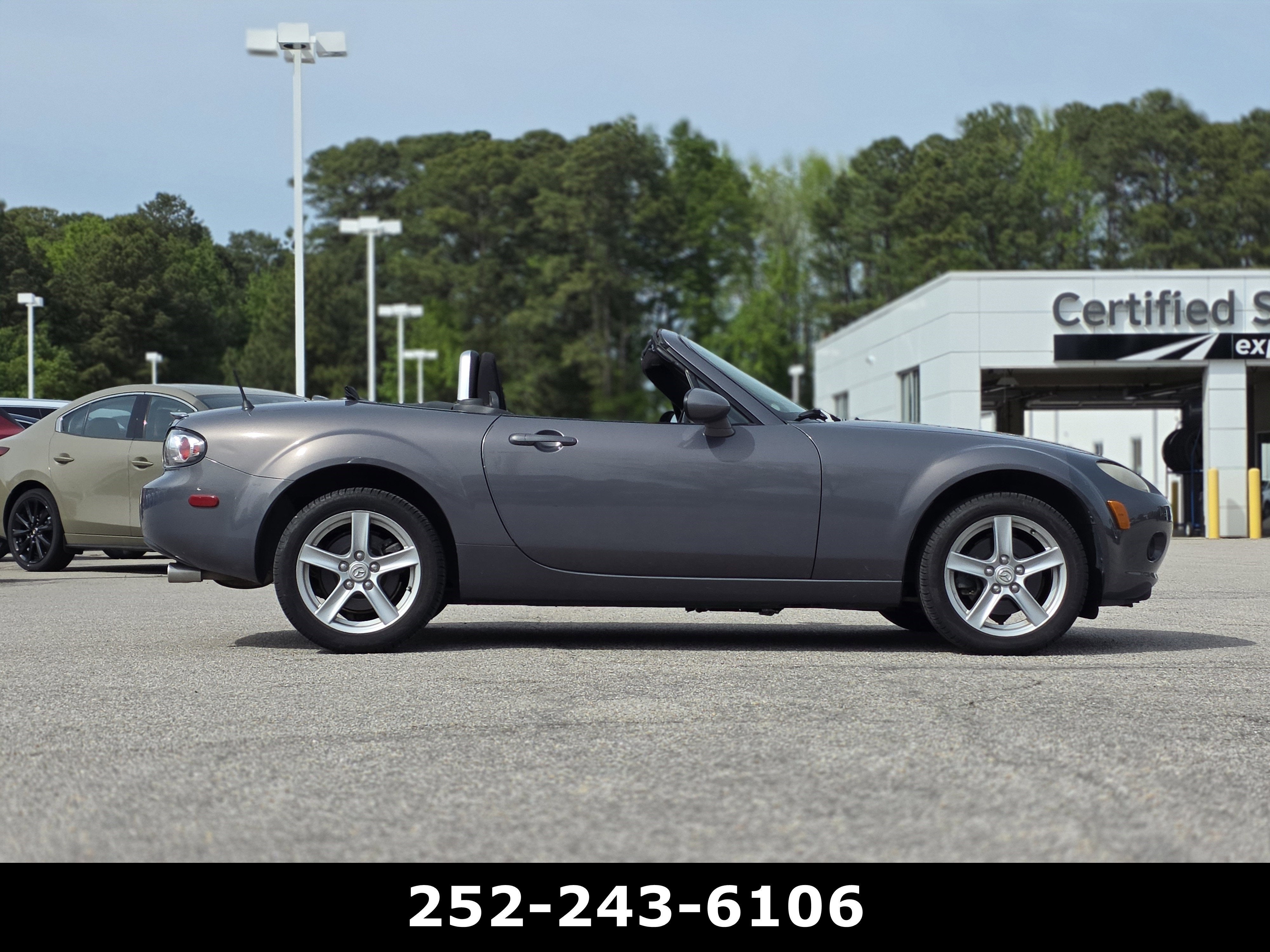 2006 Mazda Mazda MX-5 Miata Touring