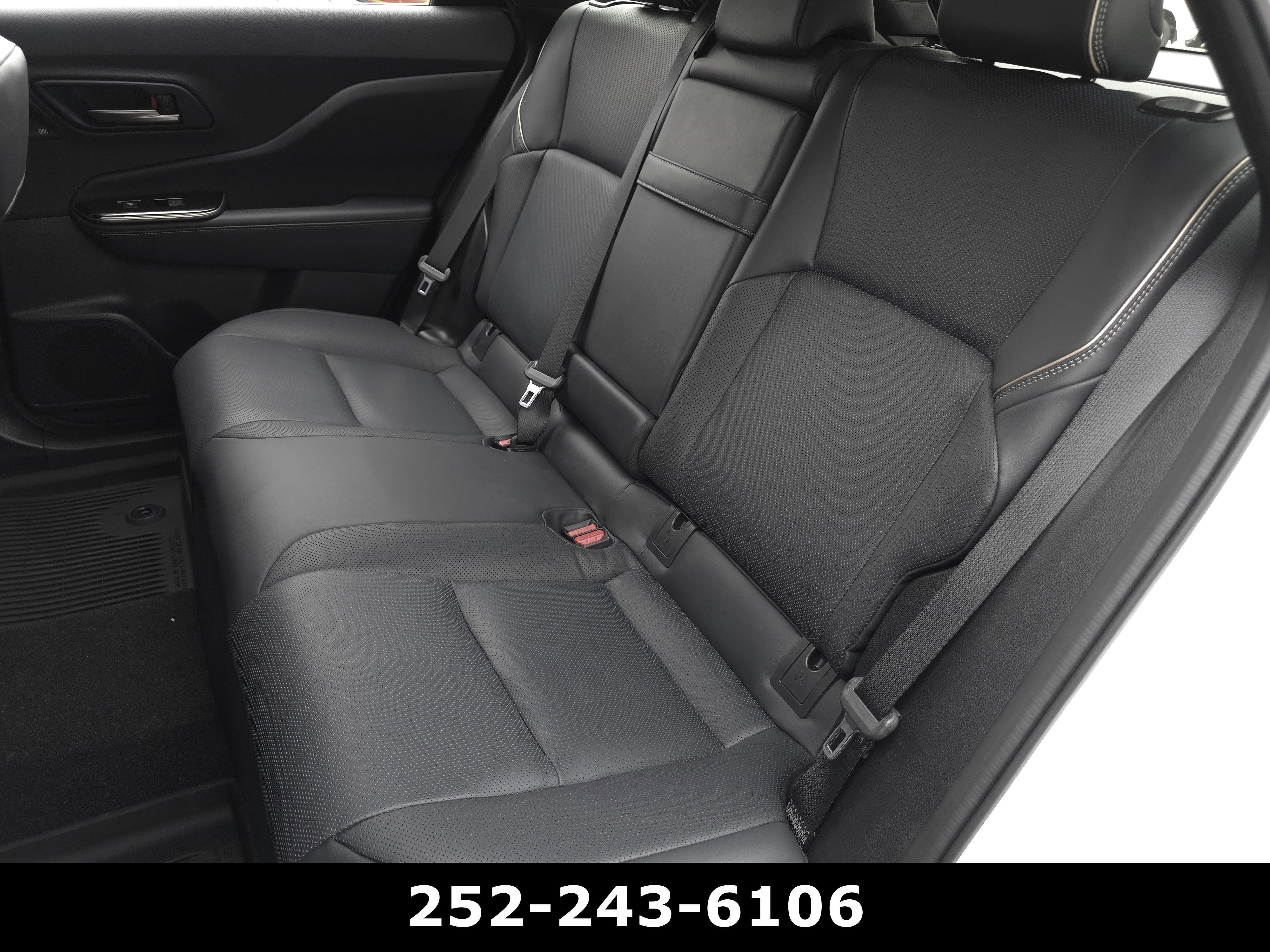 2025 Toyota Crown Signia XLE