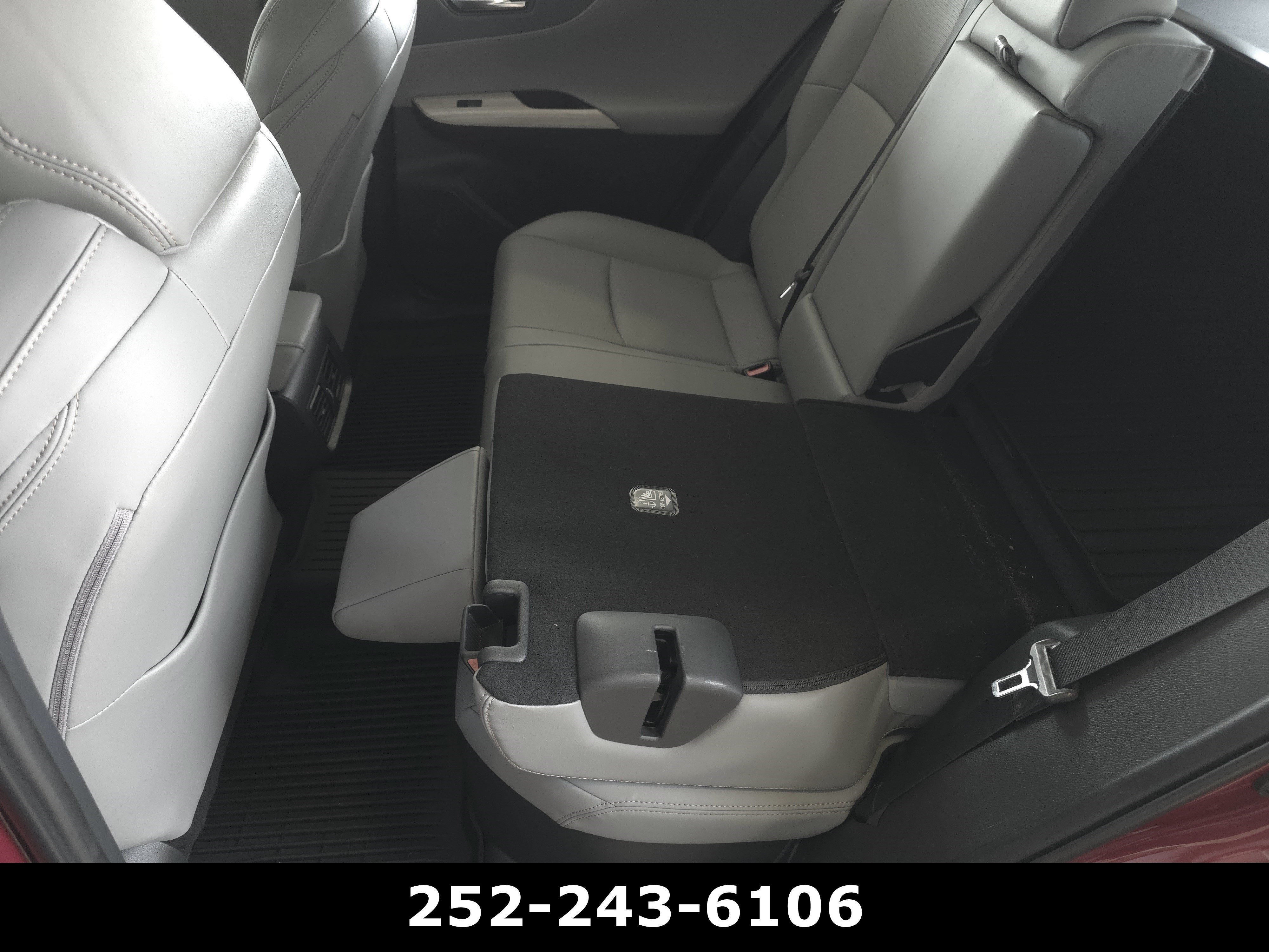 2024 Toyota Venza LE