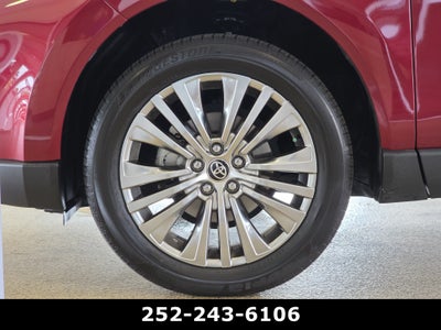 2024 Toyota Venza LE