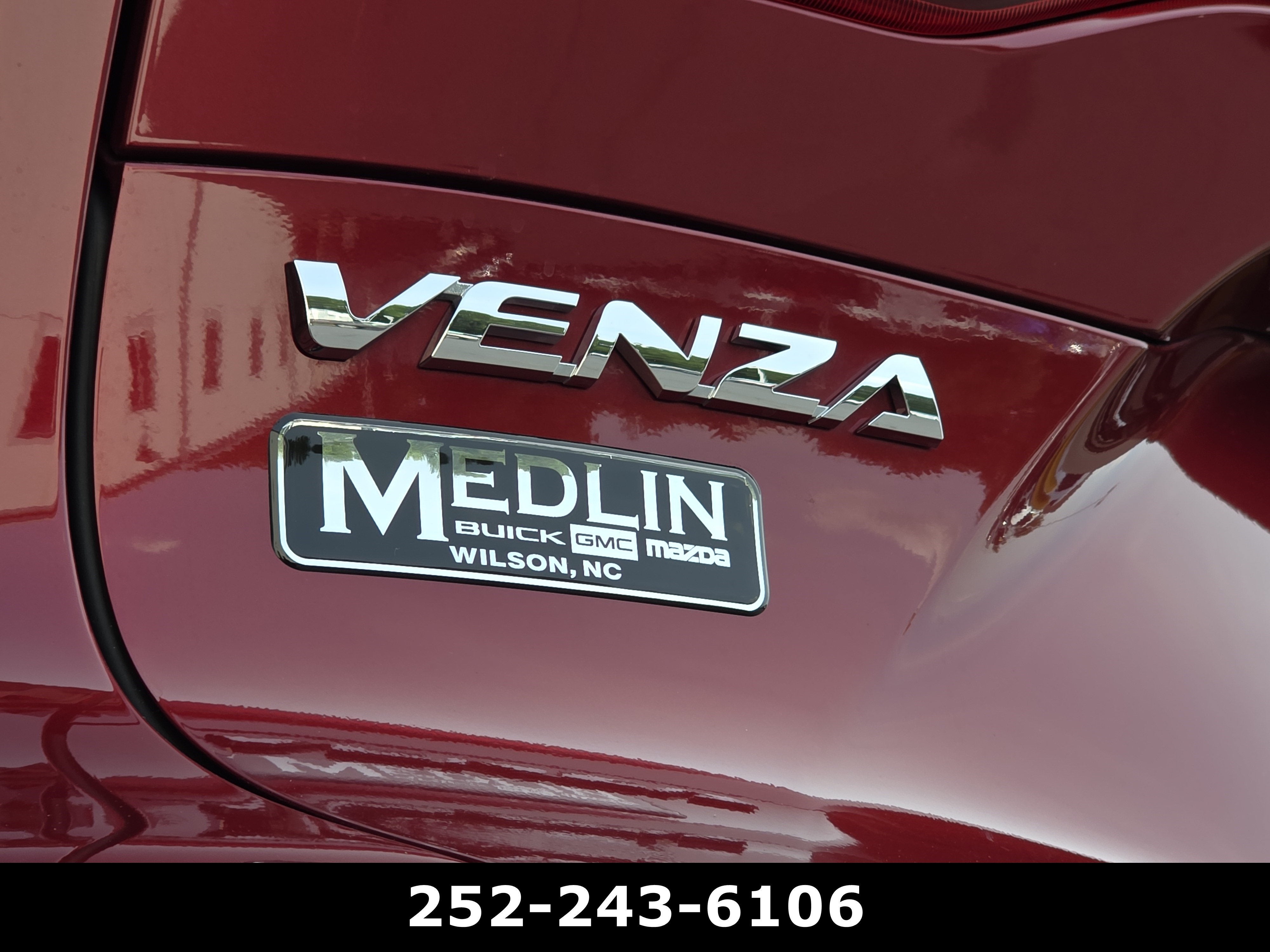 2024 Toyota Venza LE