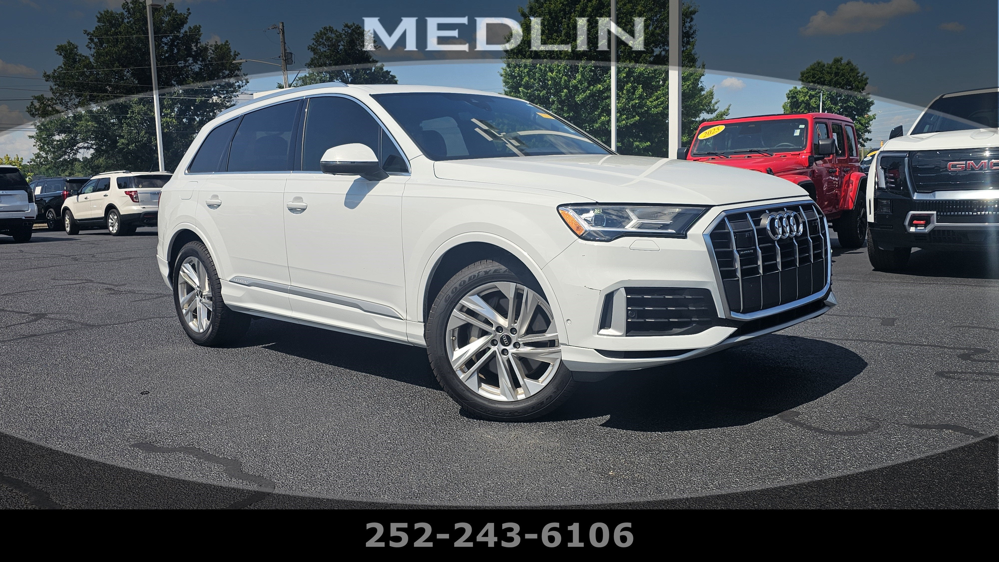 2023 Audi Q7 Premium Plus