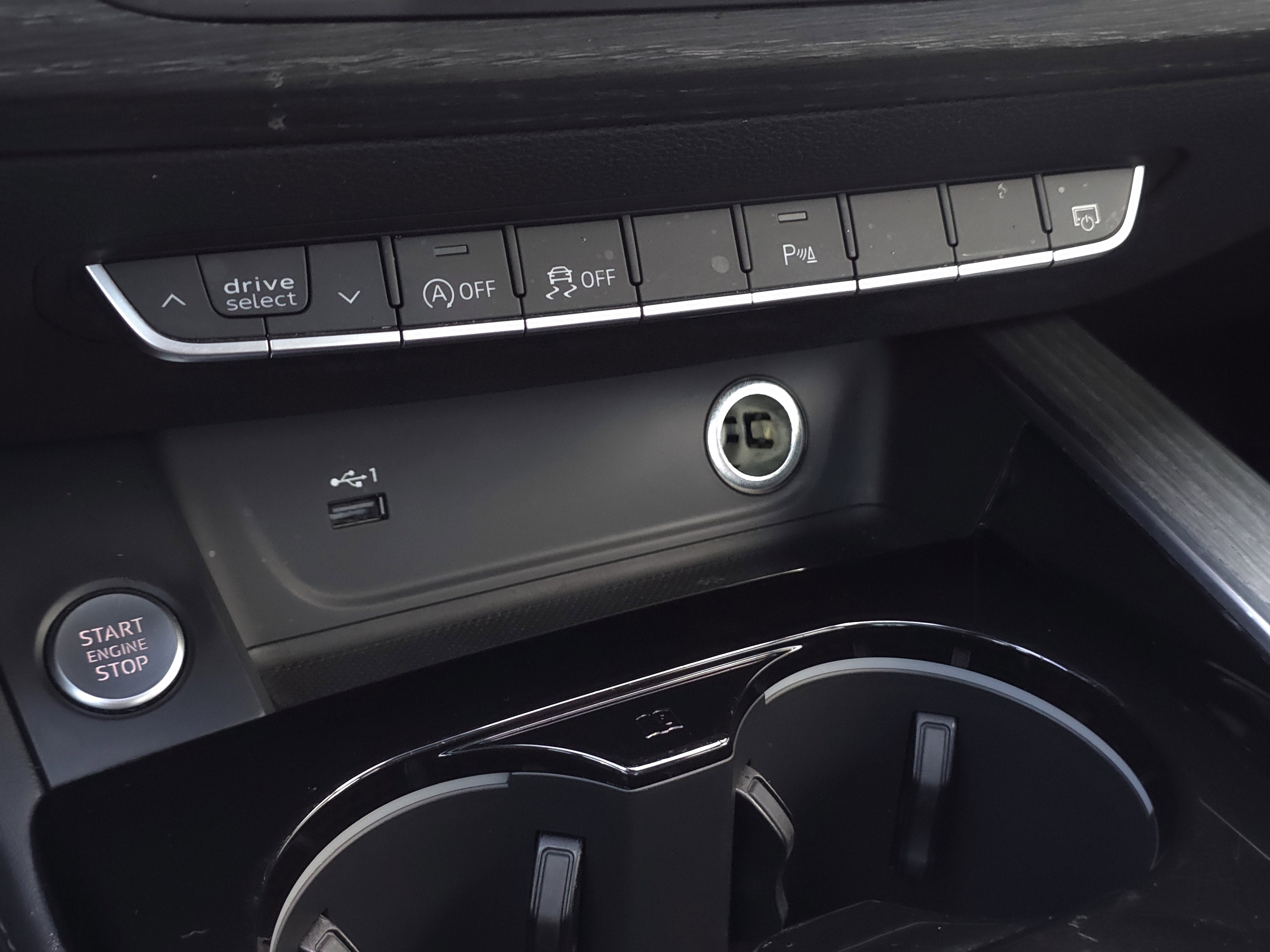 2021 Audi A4 40 Premium Plus quattro