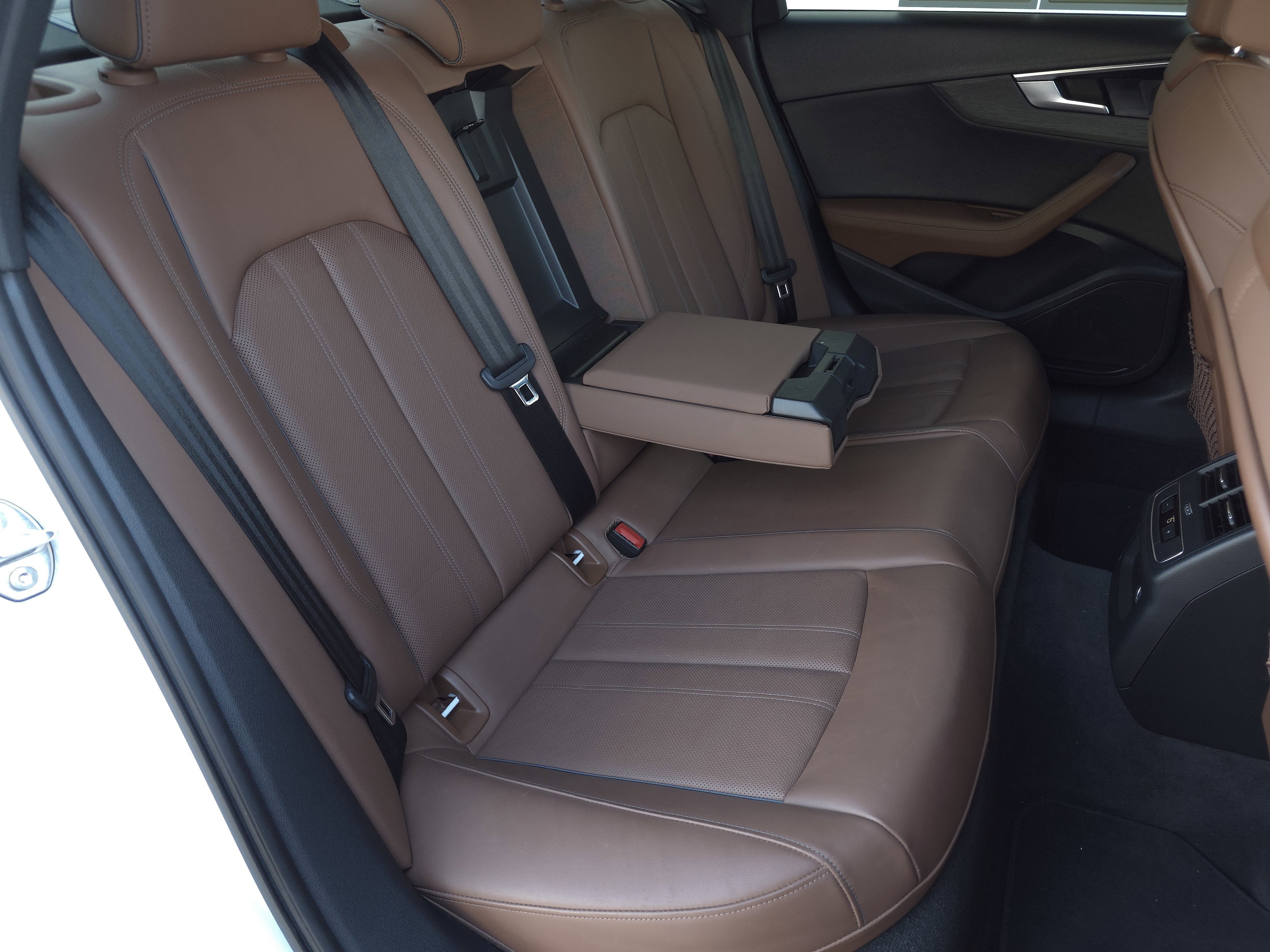 2021 Audi A4 40 Premium Plus quattro