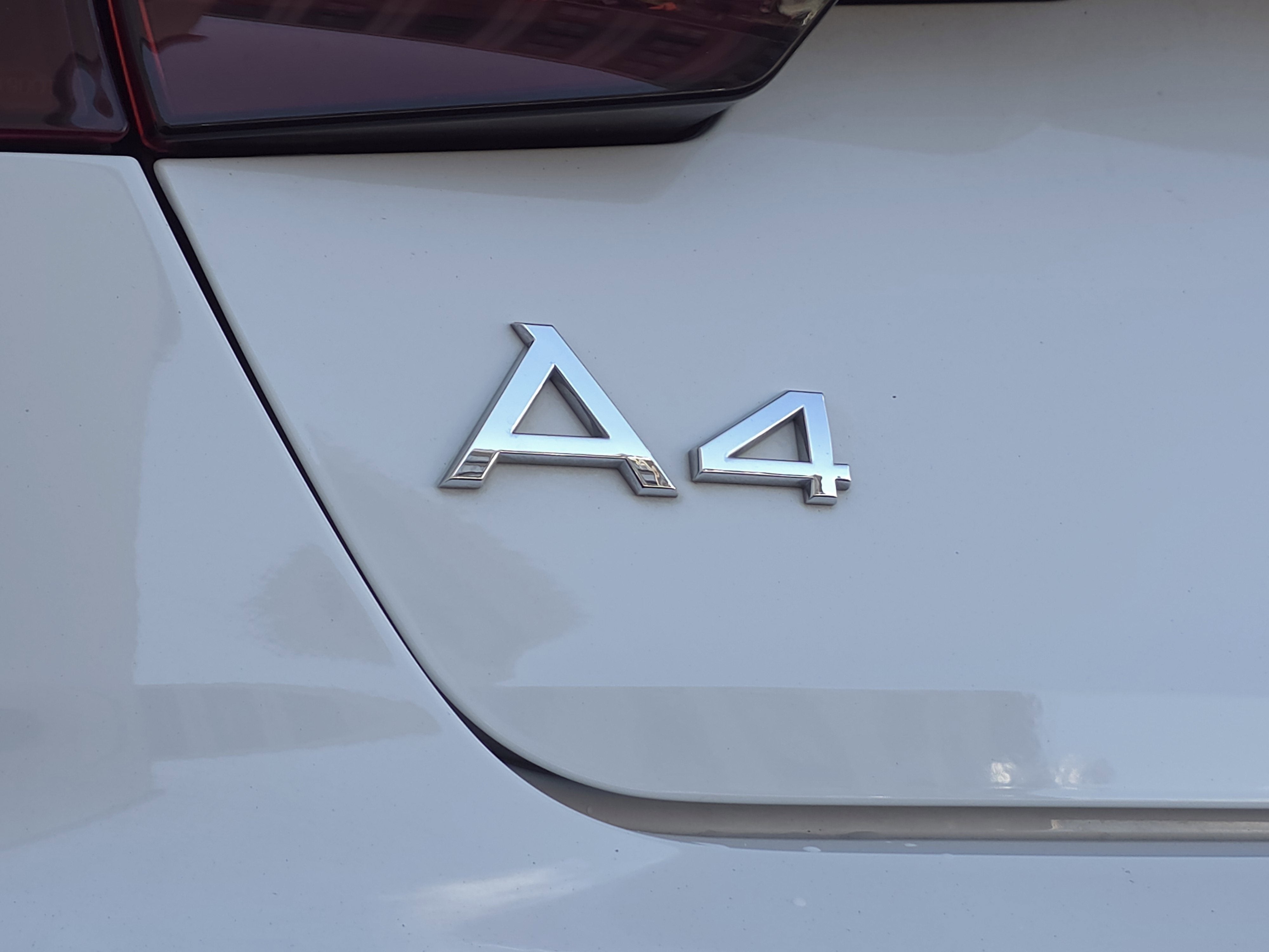 2021 Audi A4 40 Premium Plus quattro