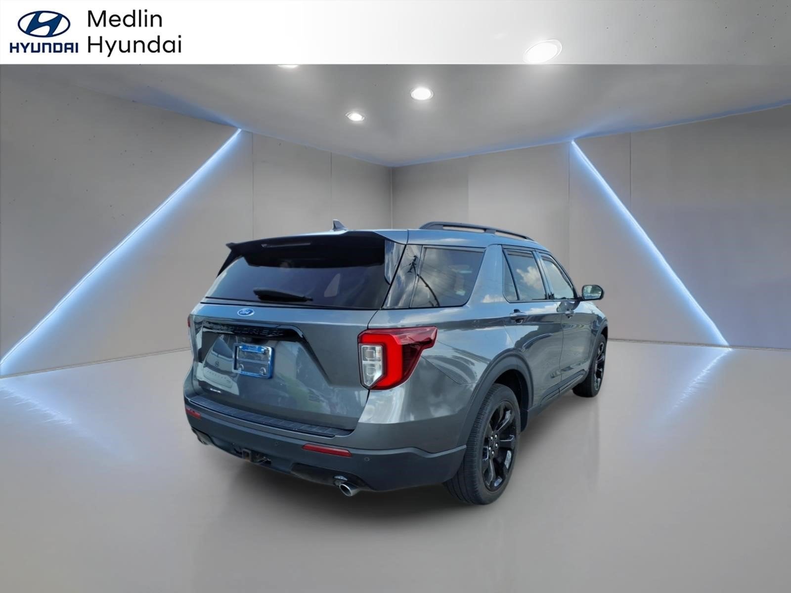 2023 Ford Explorer ST-Line