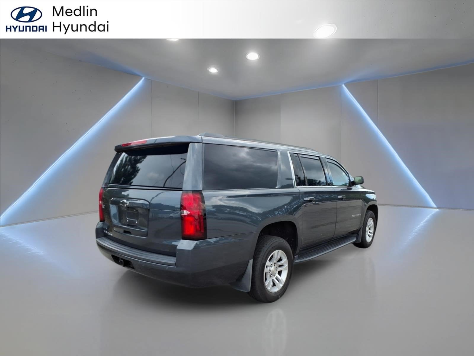 2020 Chevrolet Suburban LS