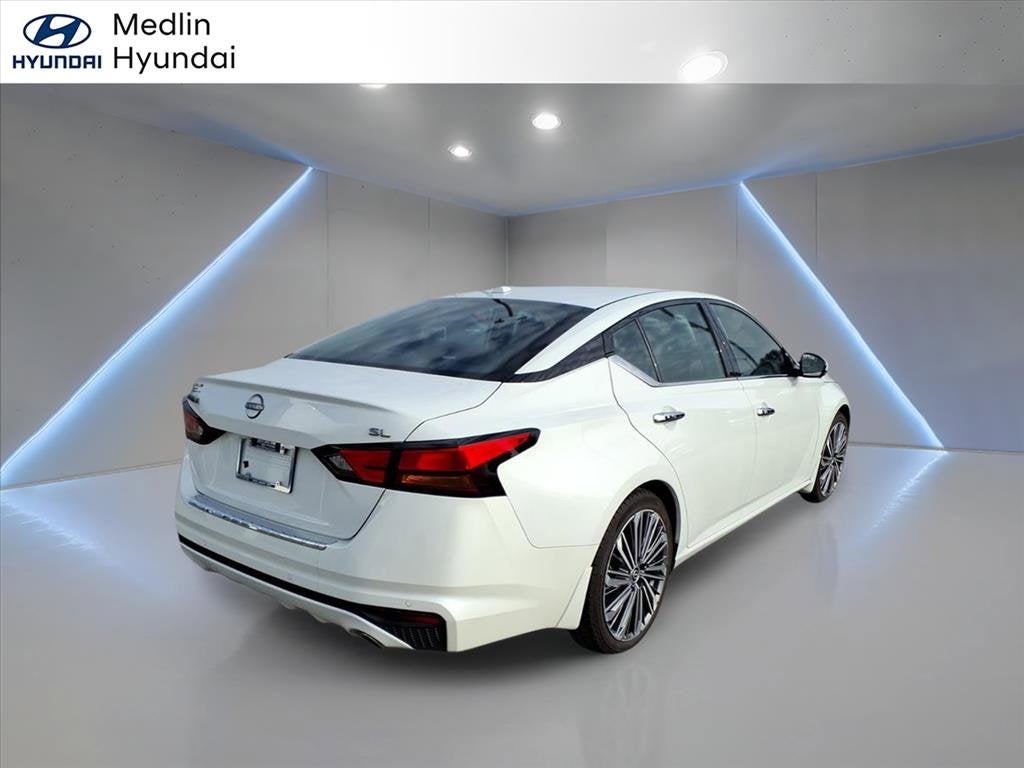 2023 Nissan Altima 2.5 SL