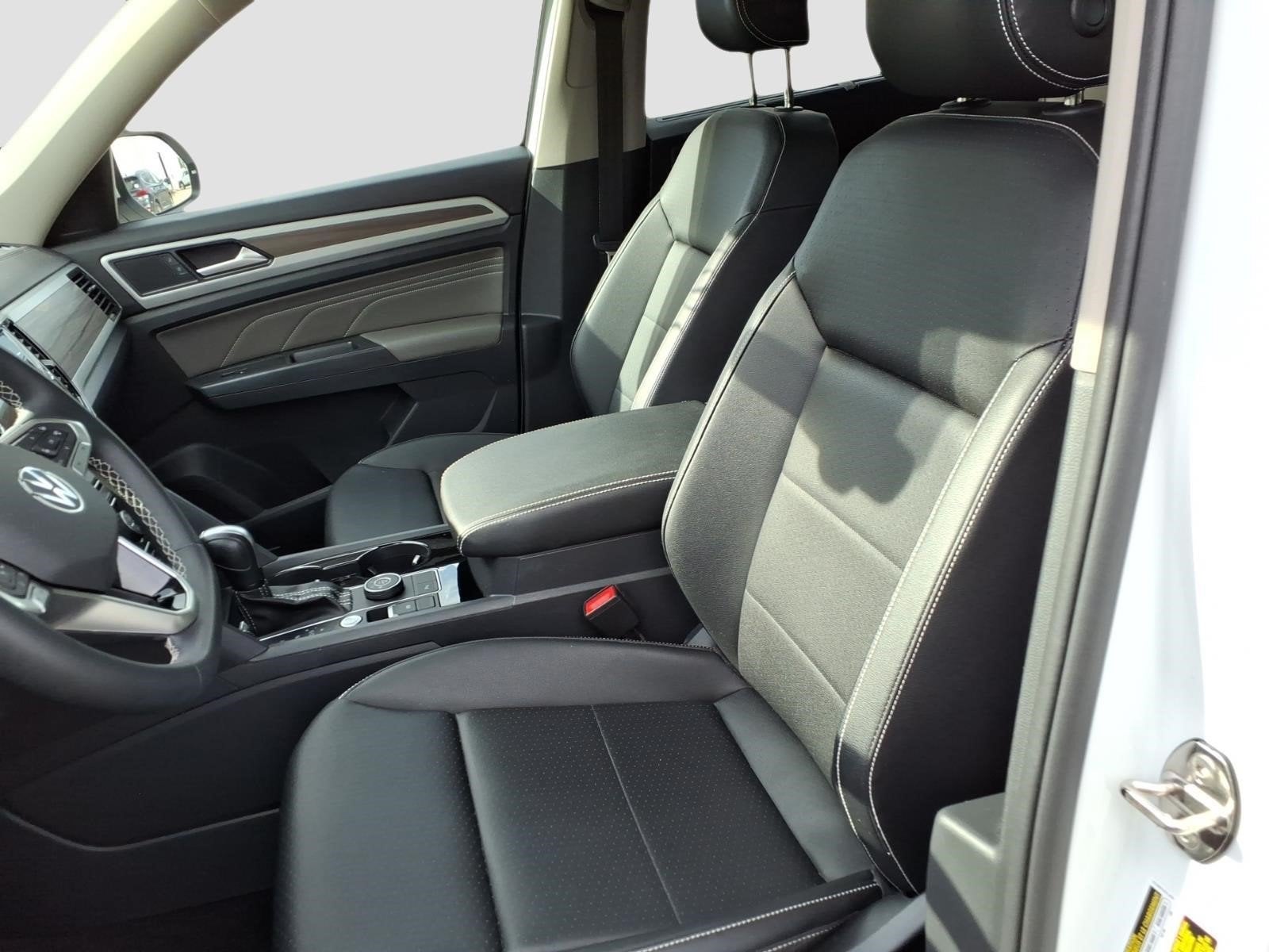 2023 Volkswagen Atlas SEL