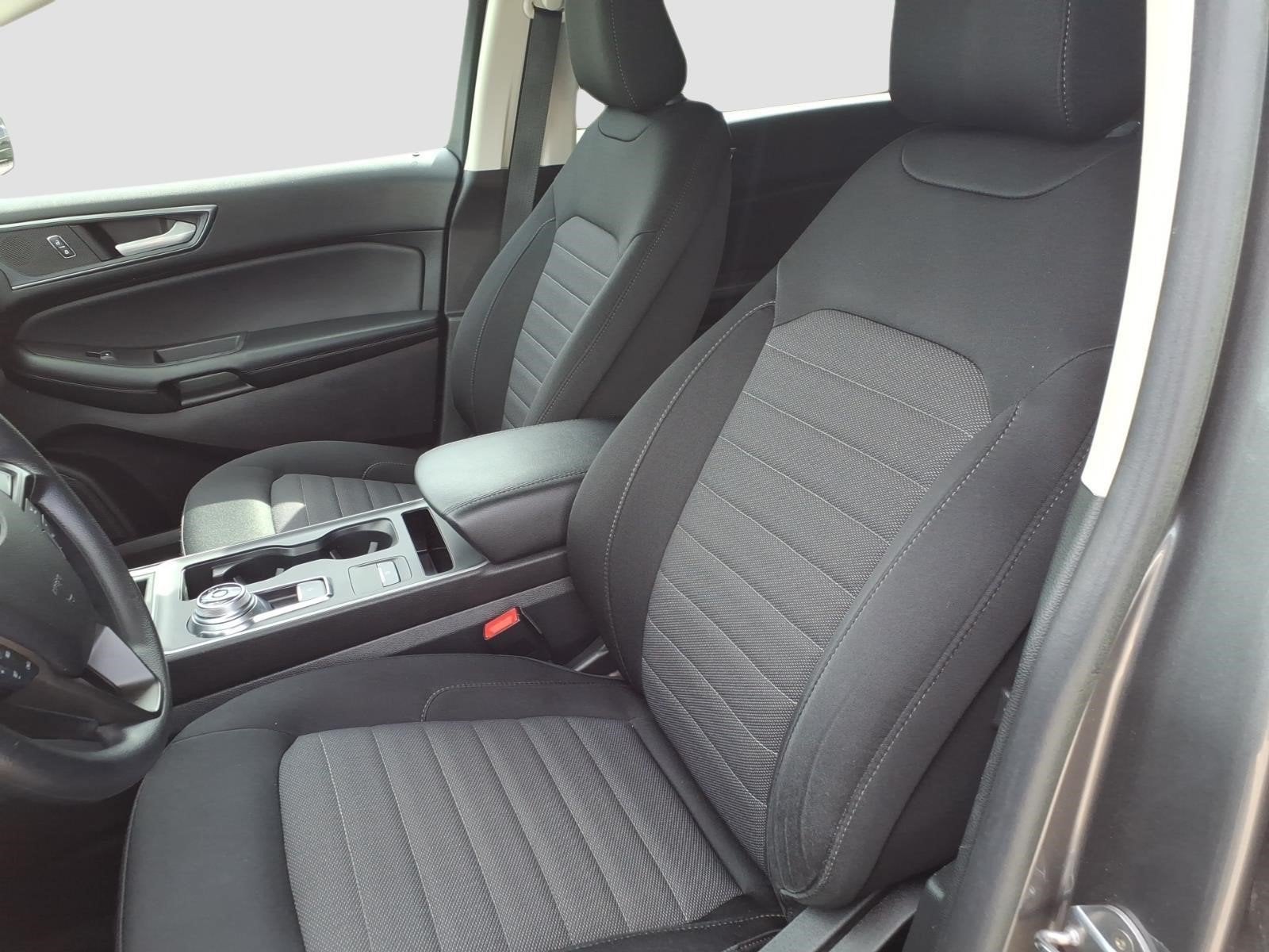 2021 Ford Edge SE