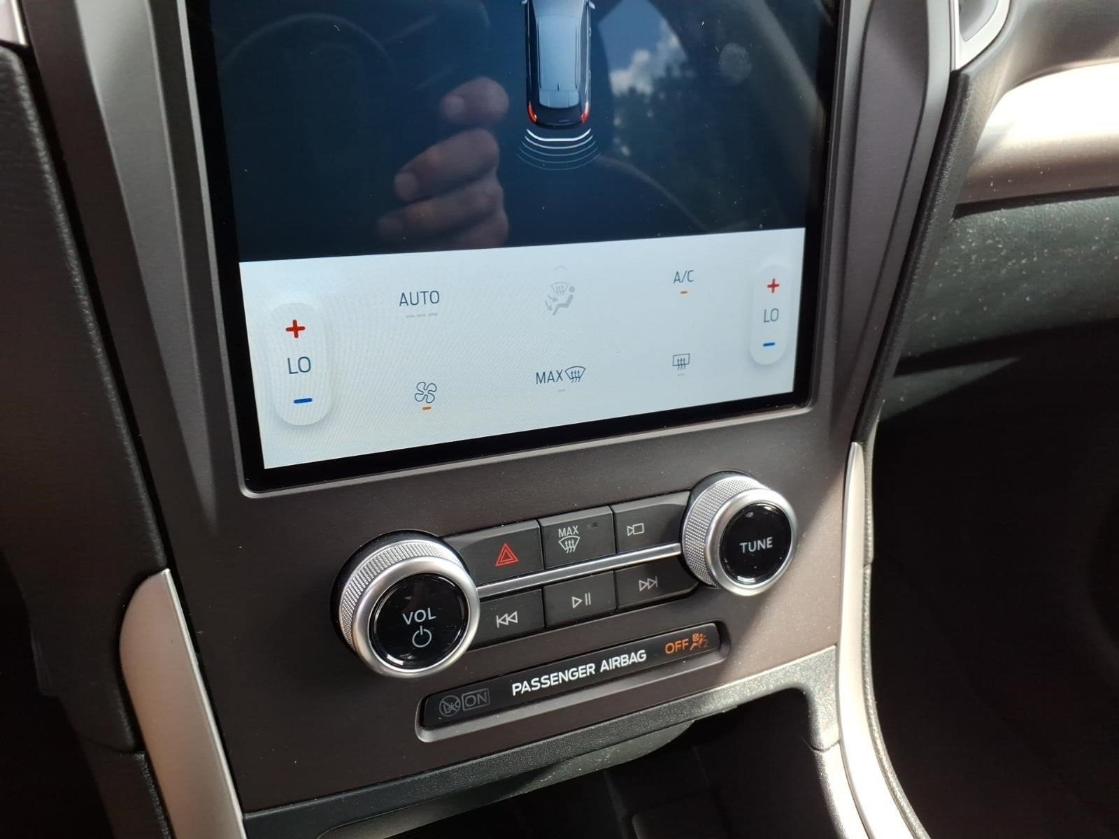 2021 Ford Edge SE