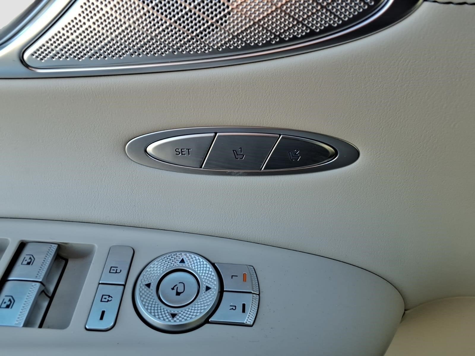 2024 Genesis GV70 2.5T