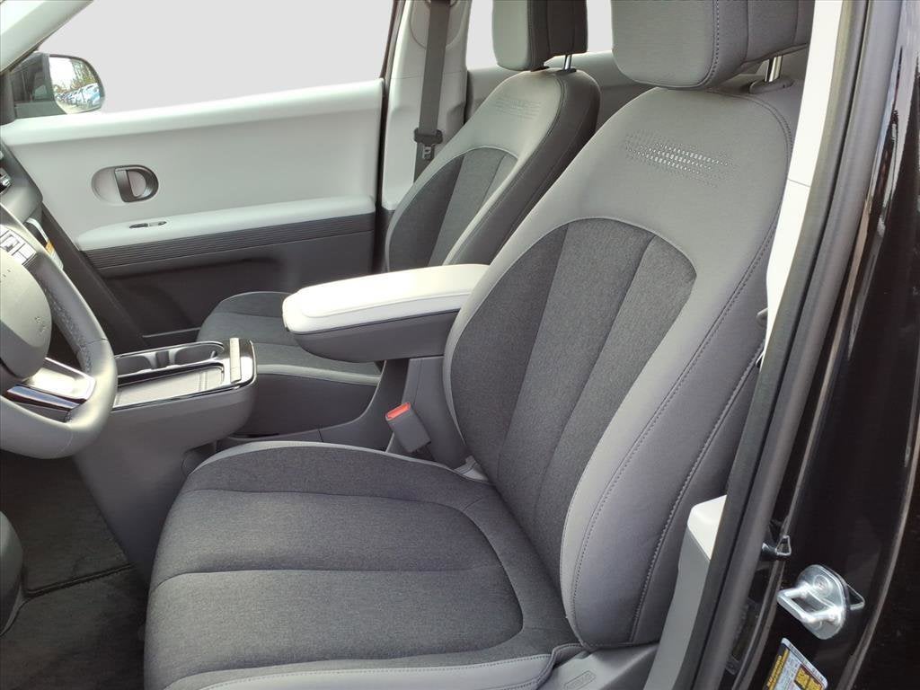 2025 Hyundai IONIQ 5 SE