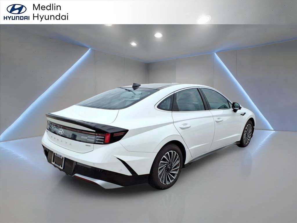2025 Hyundai Sonata Hybrid Limited