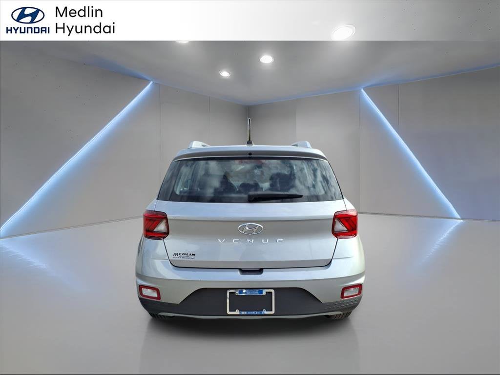 2024 Hyundai Venue SEL