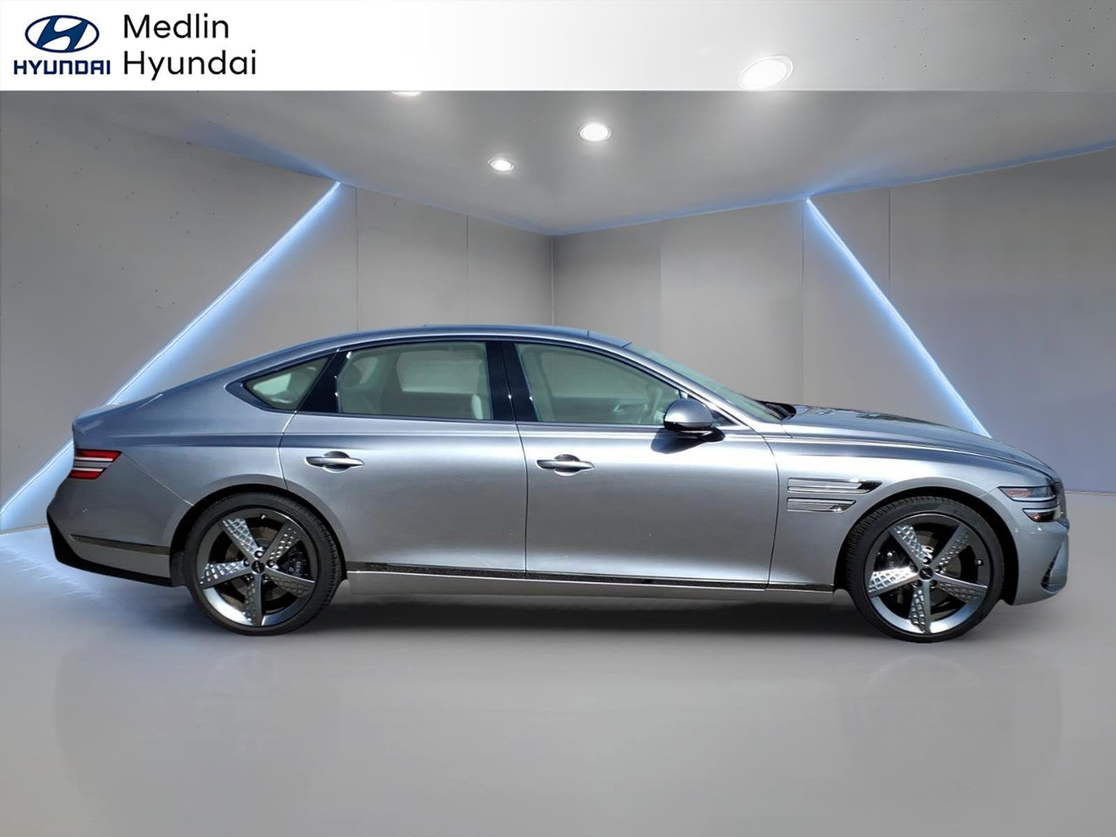 2025 Genesis G80 3.5T