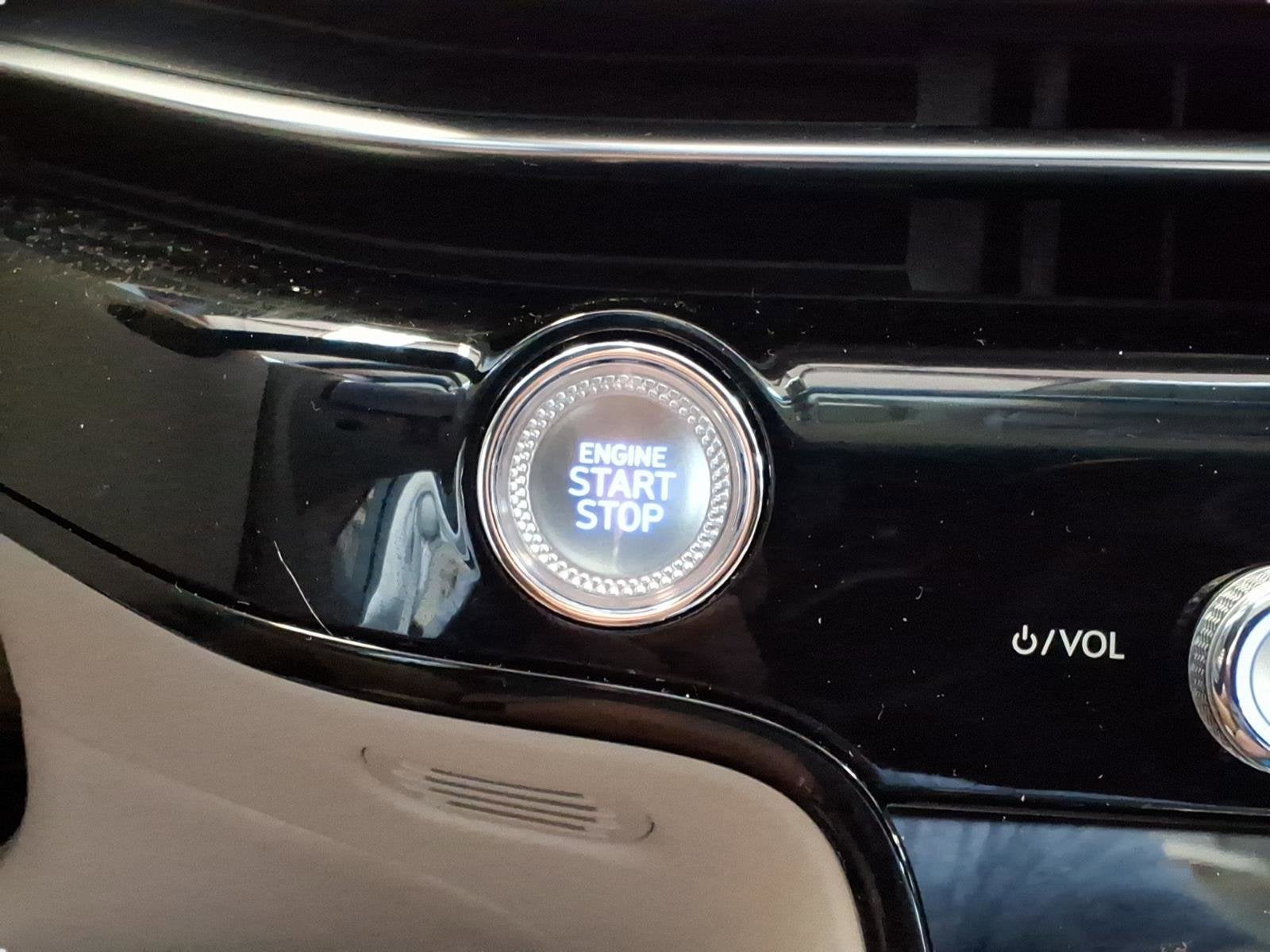 2025 Genesis G80 3.5T