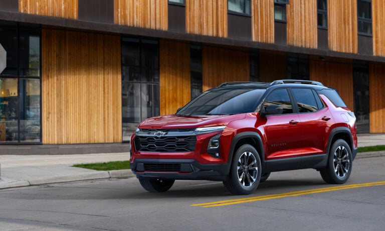 2026 Chevy Equinox Exterior Waiting At City Stoplight