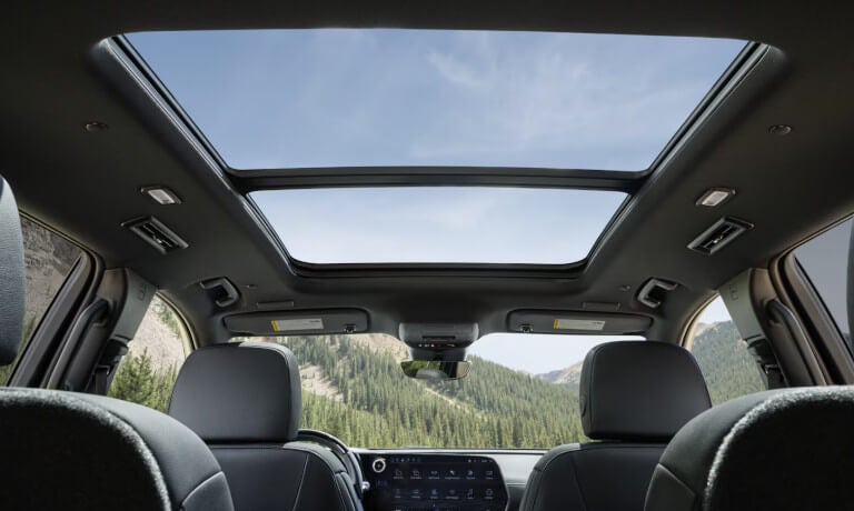 2027 Chevy Traverse Interior Sun Roof